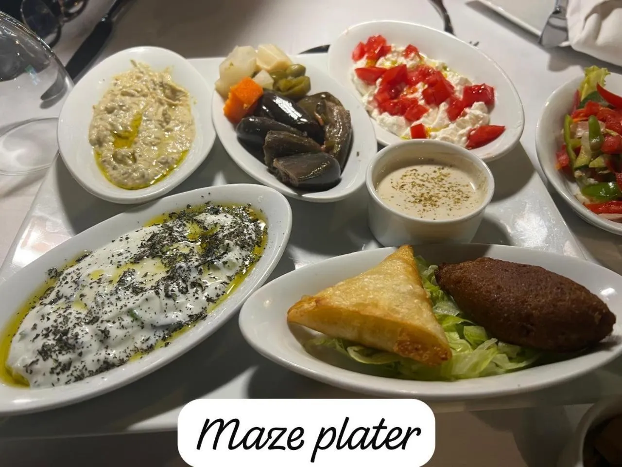 Food and drinks in Gaddis Hotel, Suites and Apartments