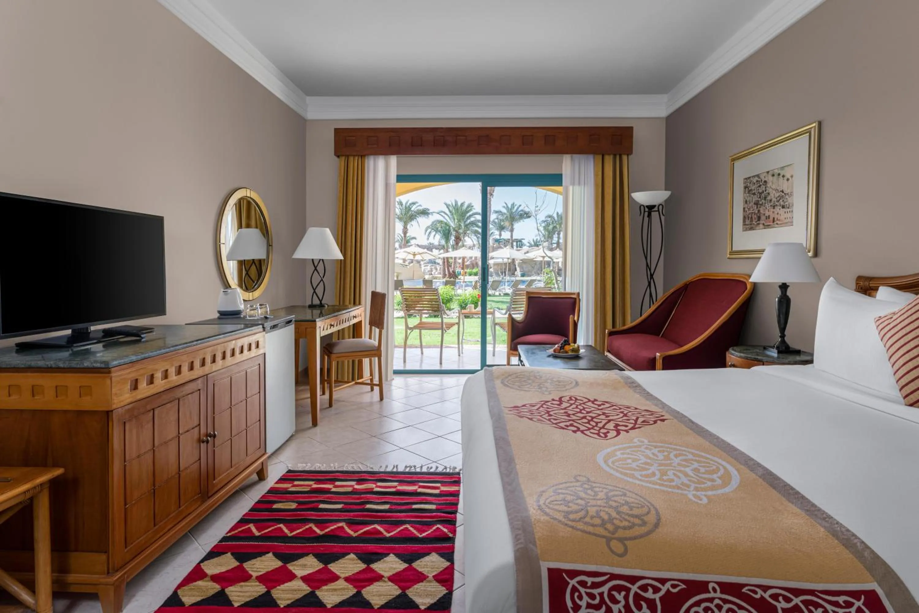 Photo of the whole room in The Bayview Taba Heights Resort