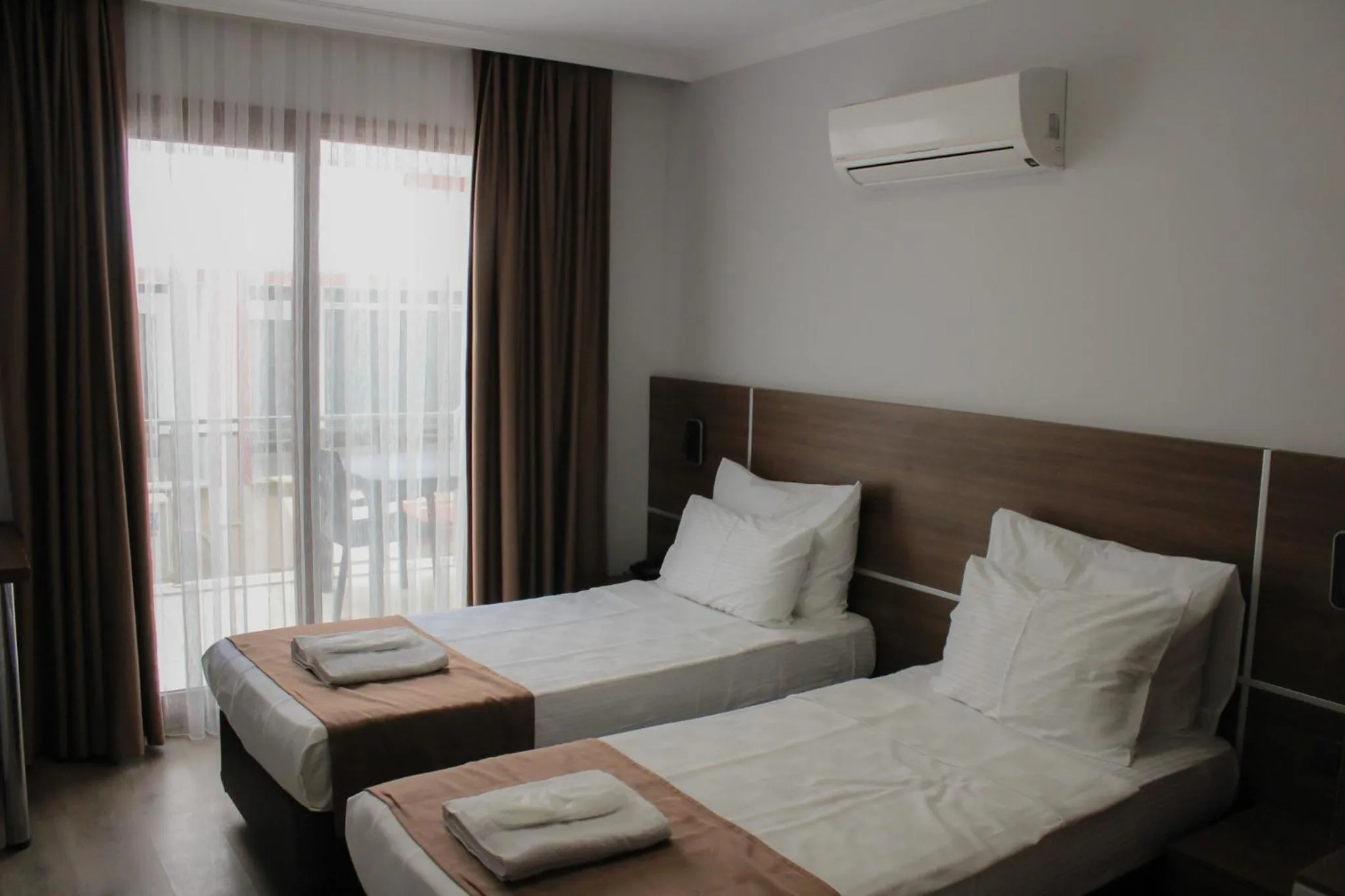 Bed in Gulluk Life Hotel