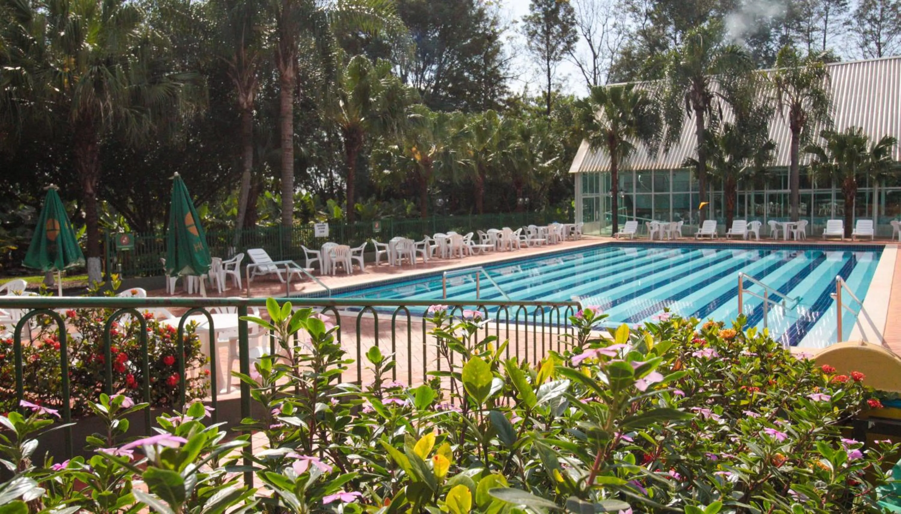 Pool view in Hotel Nacional Inn Foz do Iguaçu