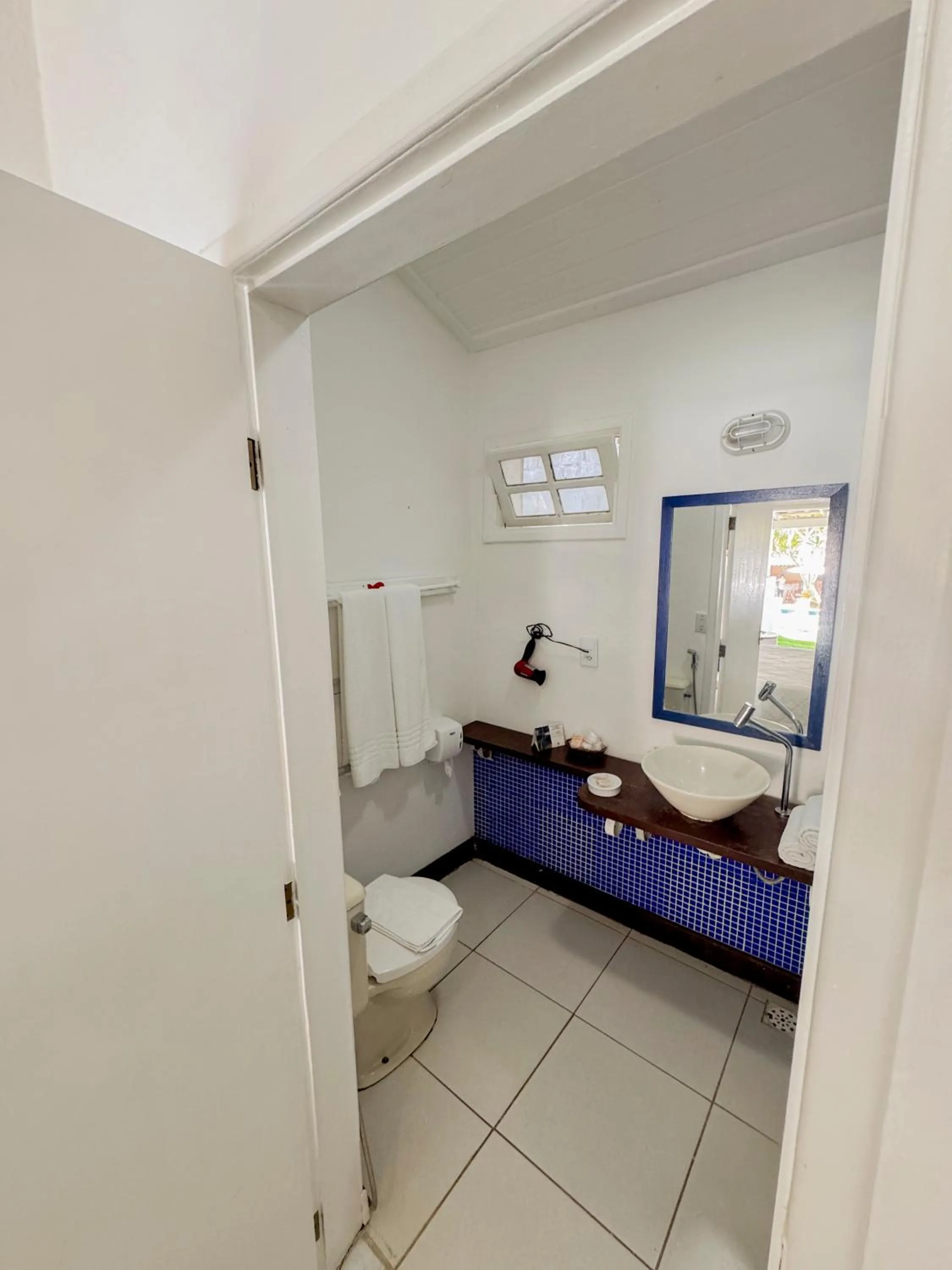 Toilet in Pousada Bucaneiro