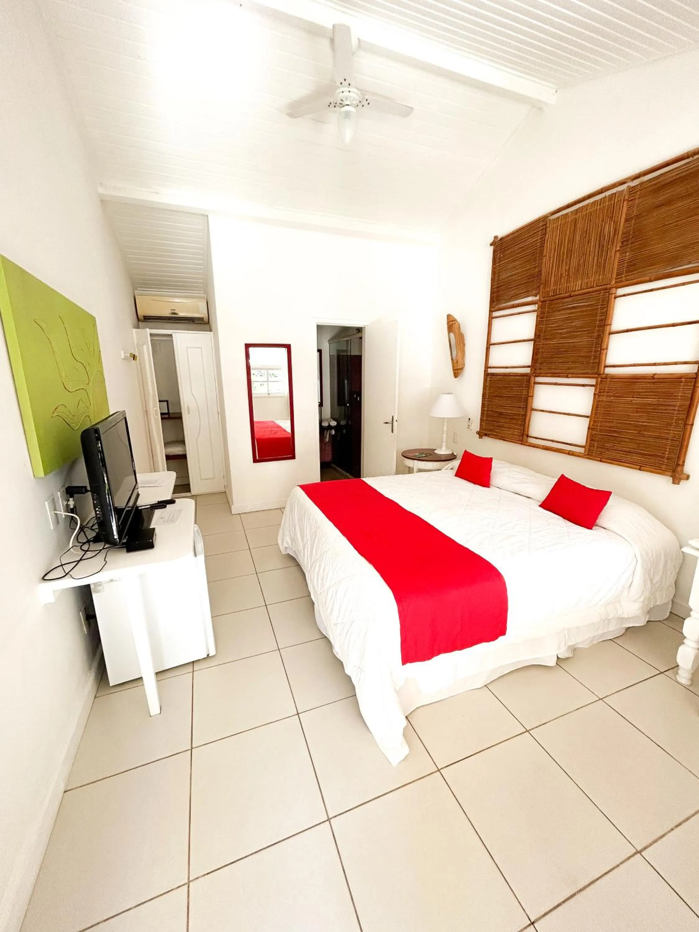 Bedroom, Bed in Pousada Bucaneiro