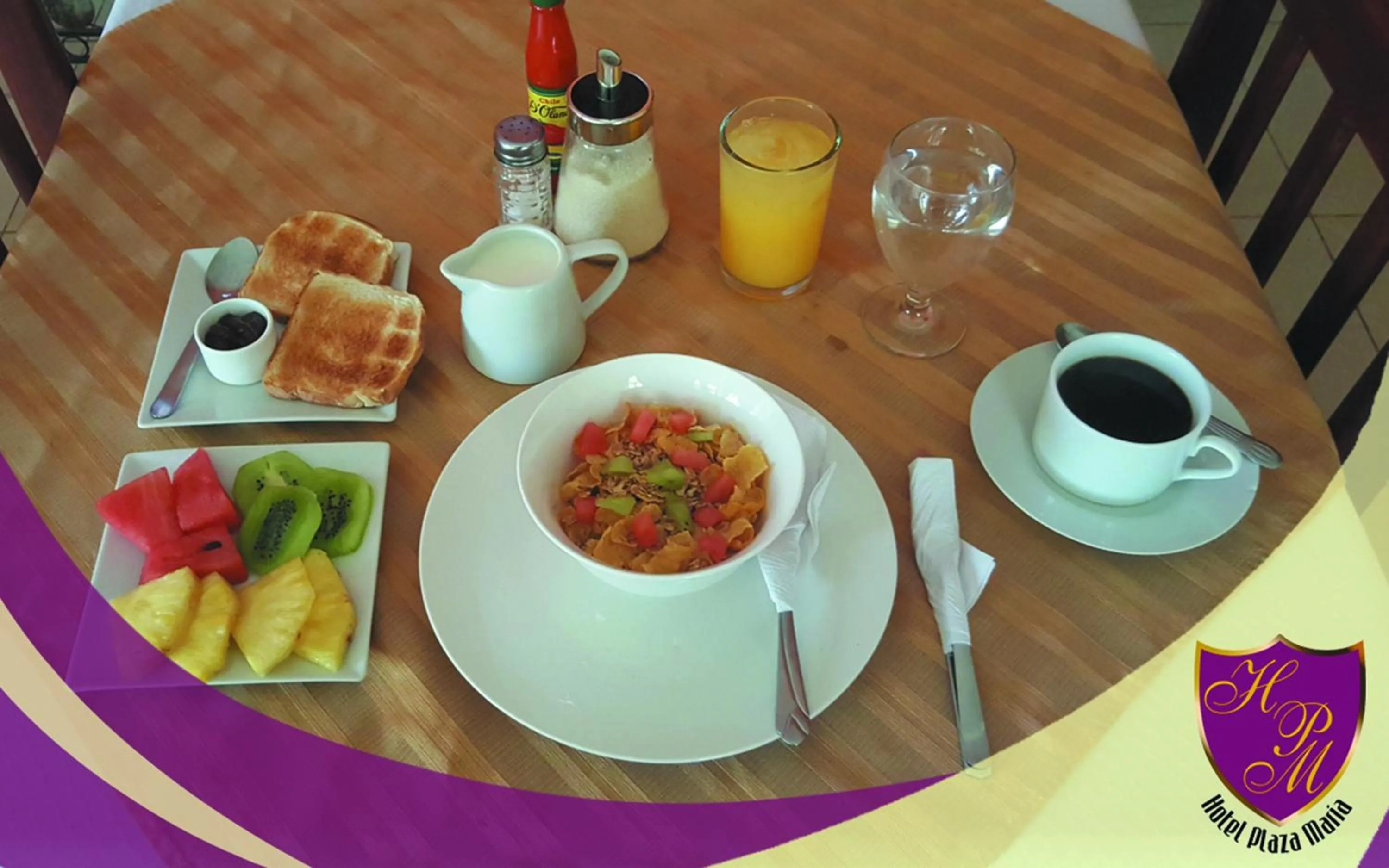 Breakfast in Hotel Plaza Maria