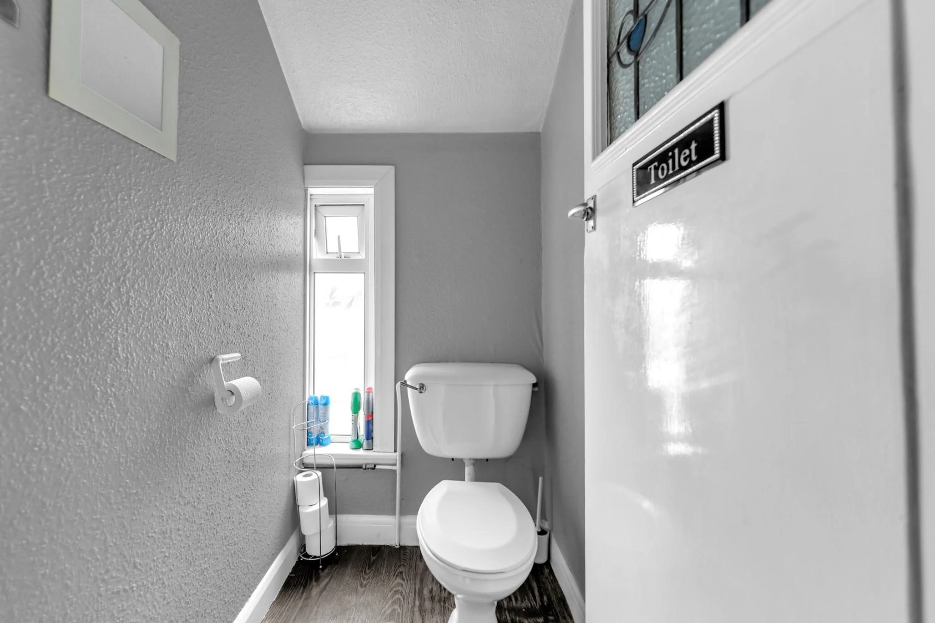 Toilet in Mallowview guest house