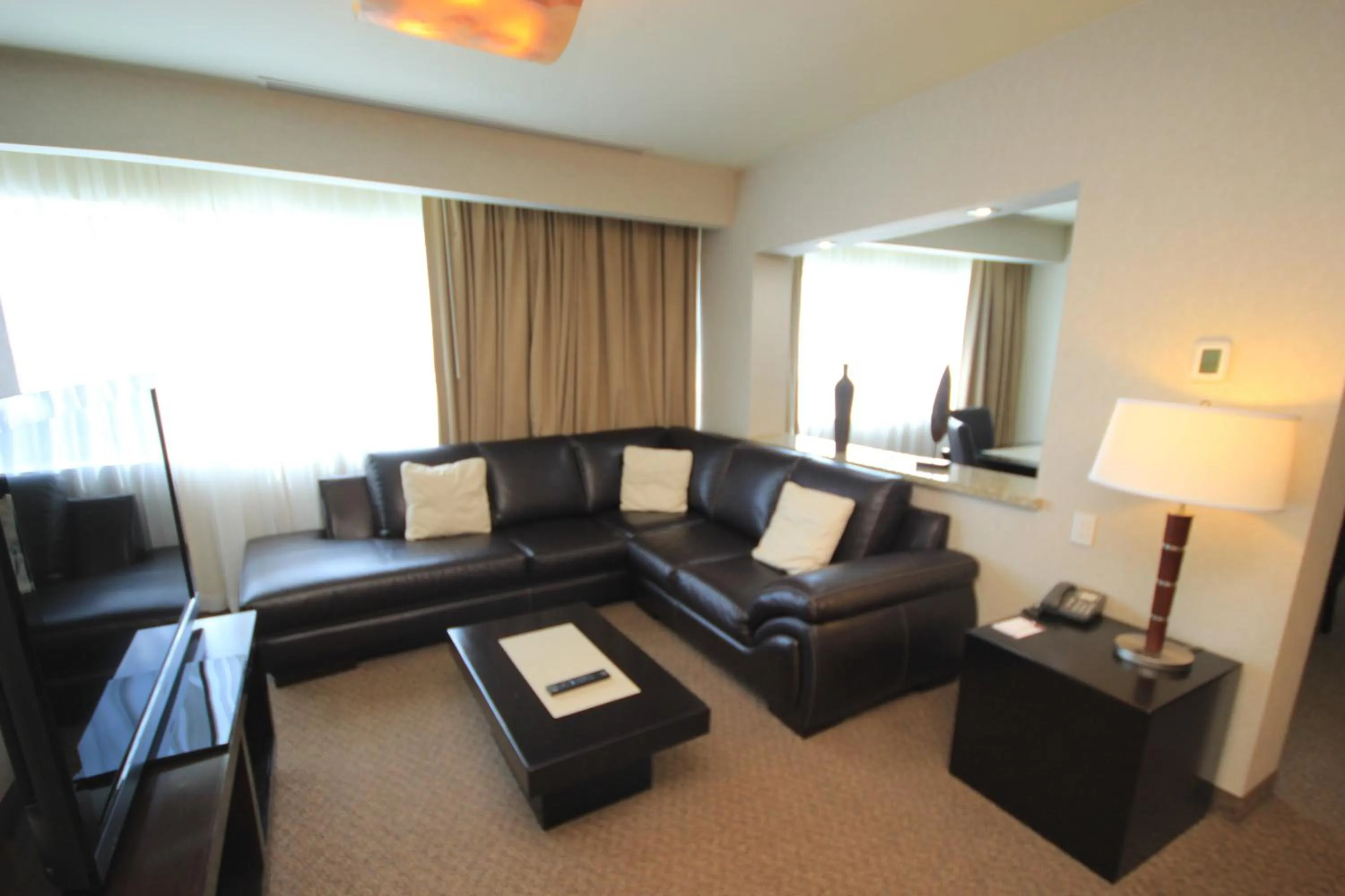 Photo of the whole room in Crowne Plaza Leon by IHG