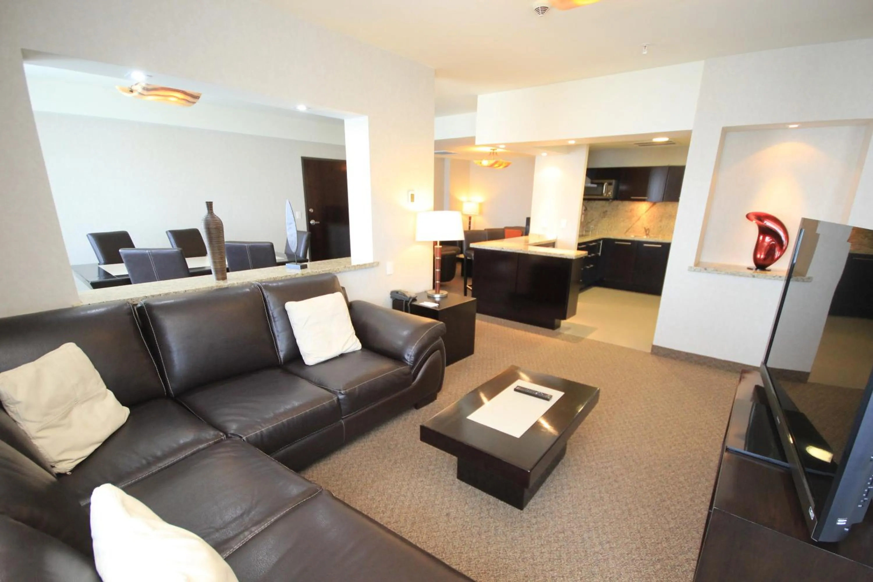 Photo of the whole room in Crowne Plaza Leon by IHG