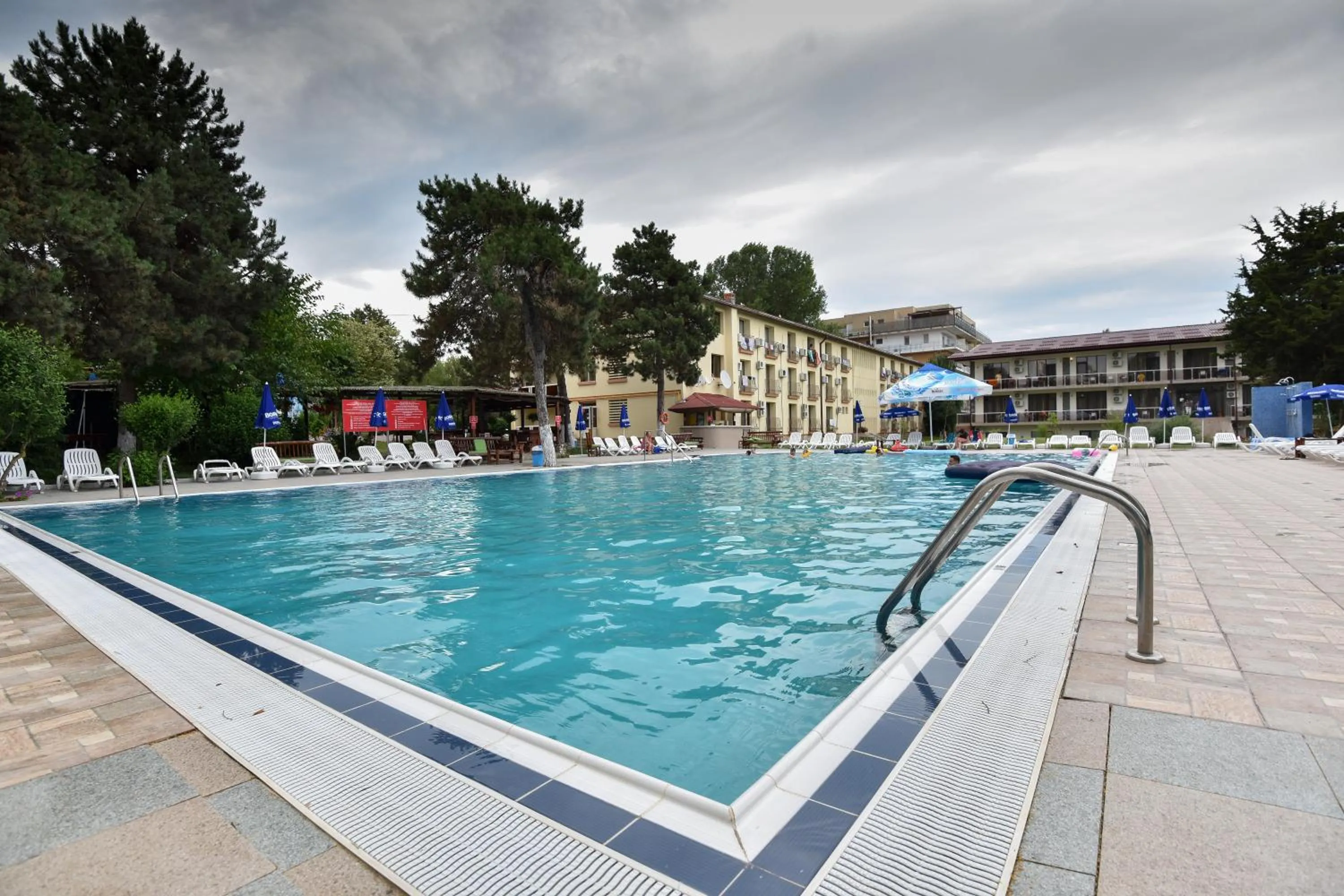 Swimming pool in Q Hotel