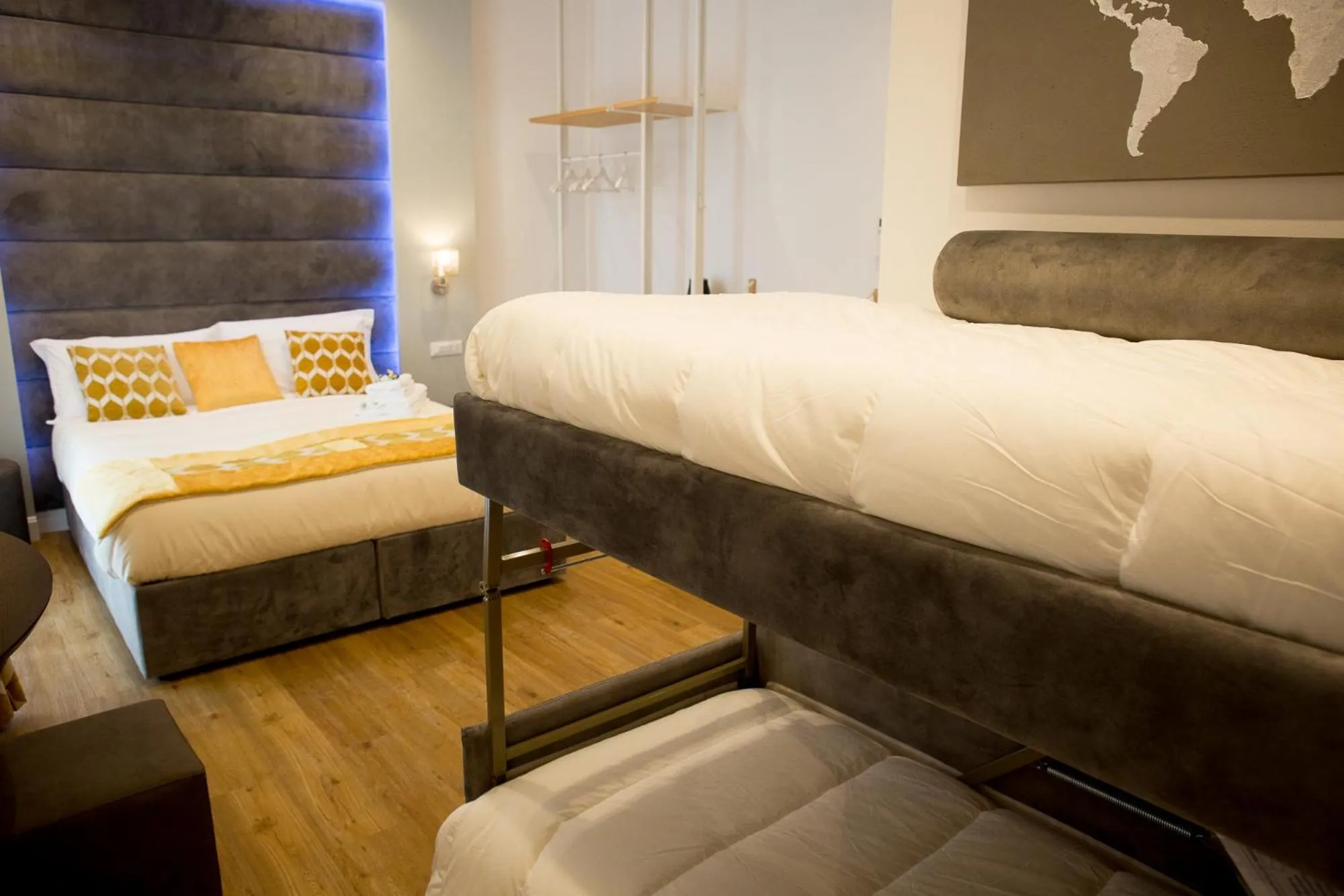 Bedroom, Bed in Atmosfere Guest House - Cinque Terre e La Spezia