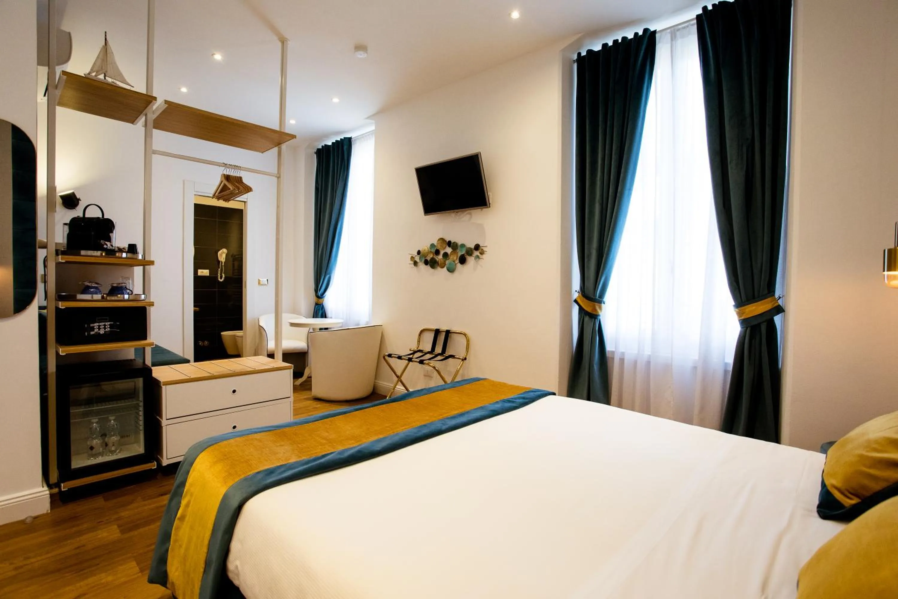 Bedroom, Bed in Atmosfere Guest House - Cinque Terre e La Spezia