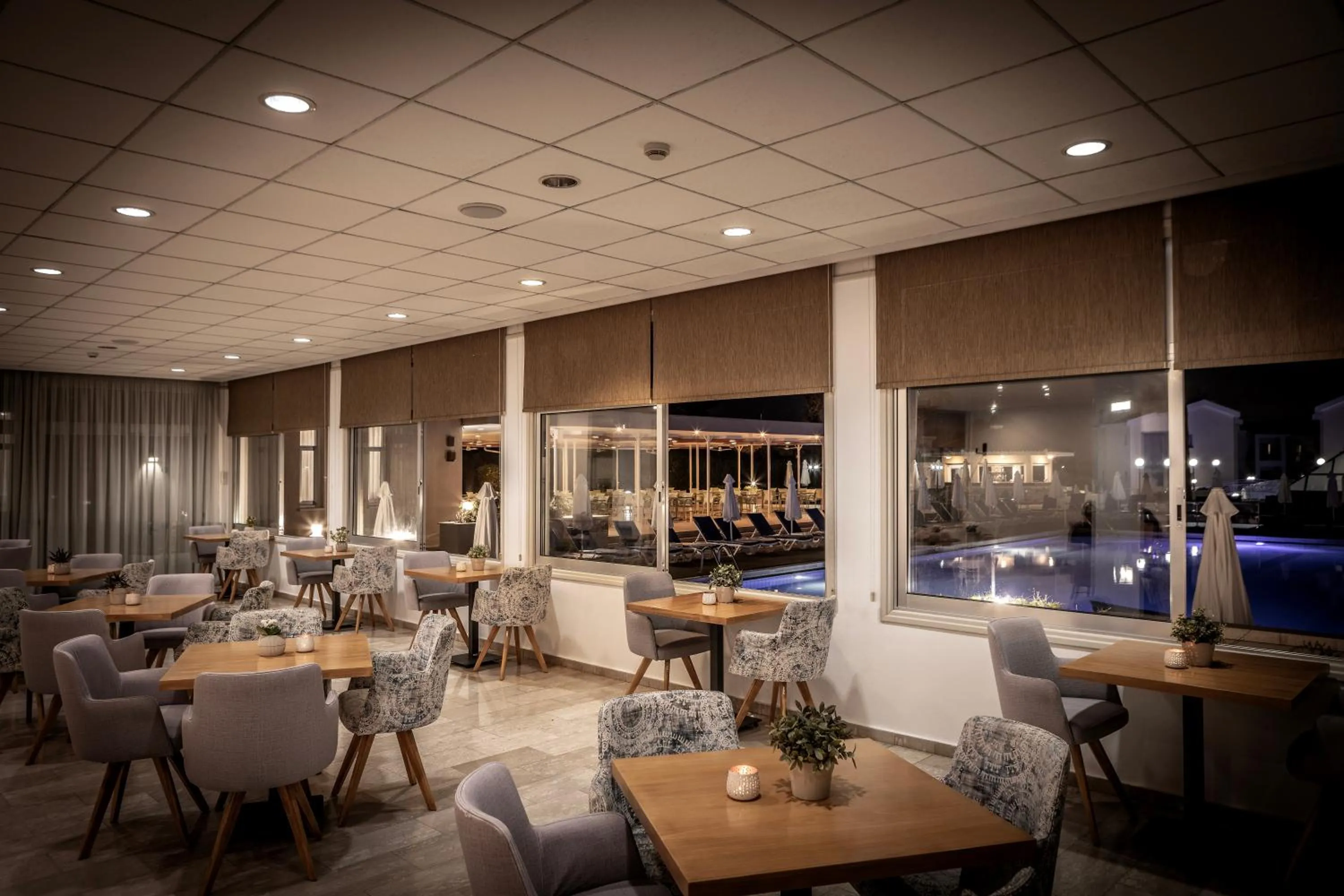 Restaurant/places to eat in Kissos Hotel