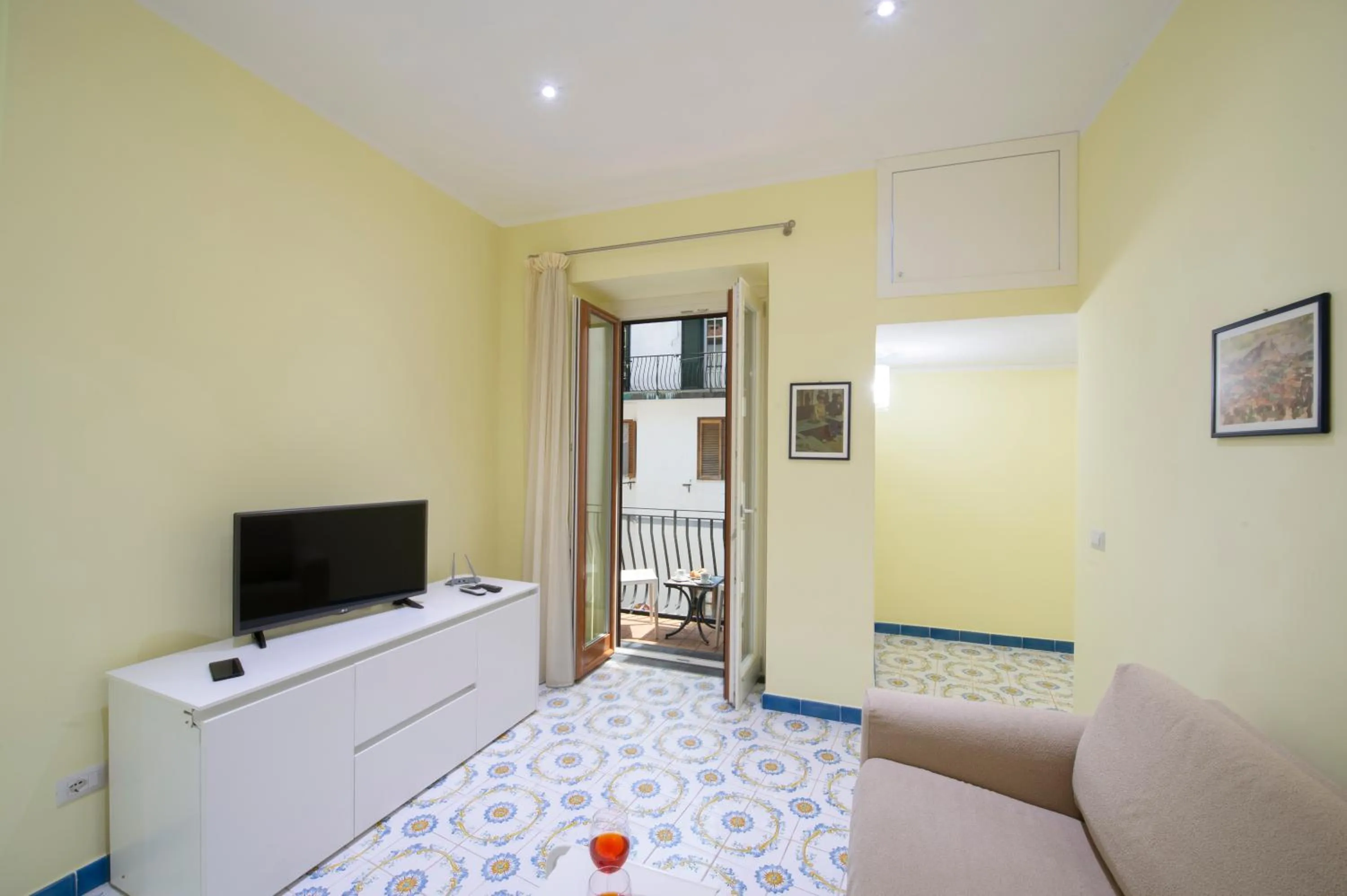 TV and multimedia in Ravello House