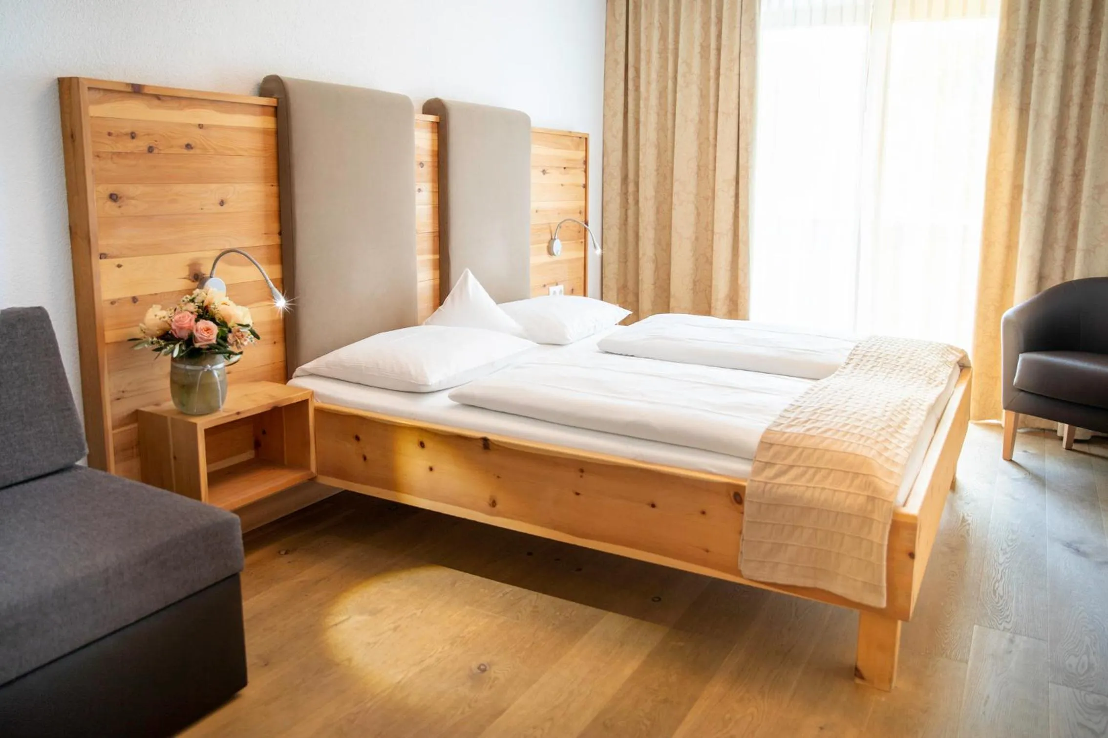 Bedroom, Bed in Hotel & Gasthaus Dresch