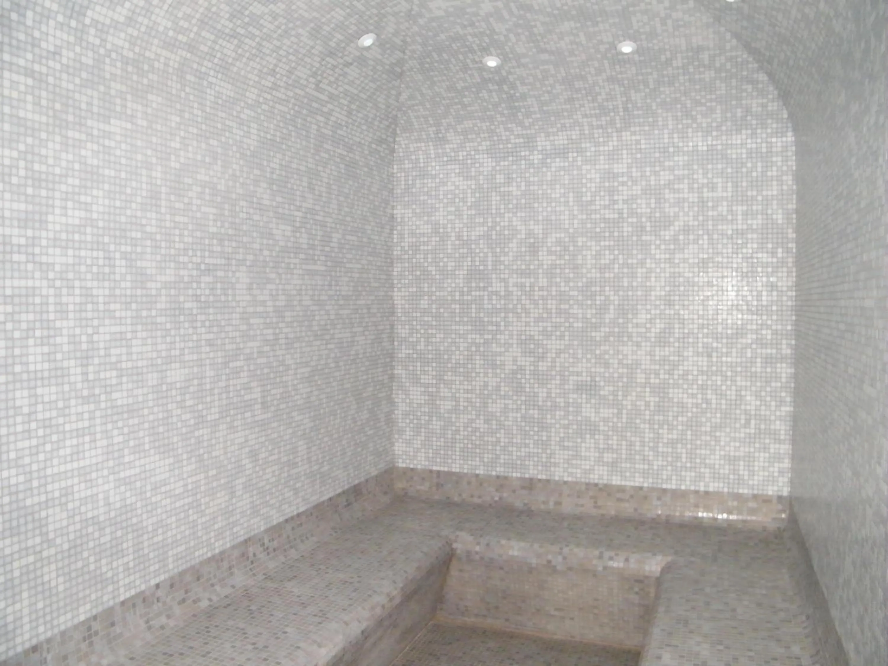 Steam room in Résidence Mer & Golf Tourmalet