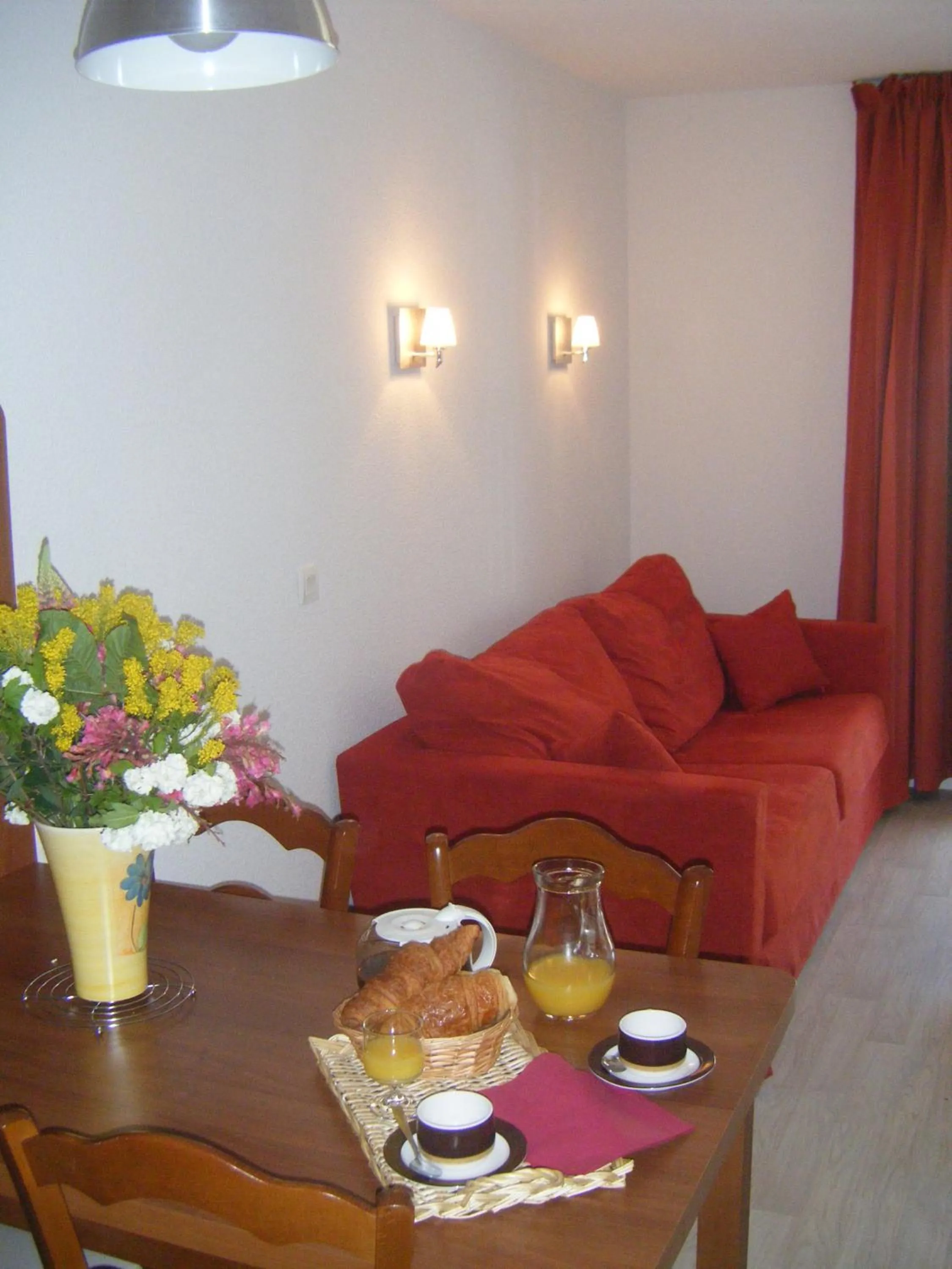 One-Bedroom Apartment (4 Adults) in Résidence Mer & Golf Tourmalet