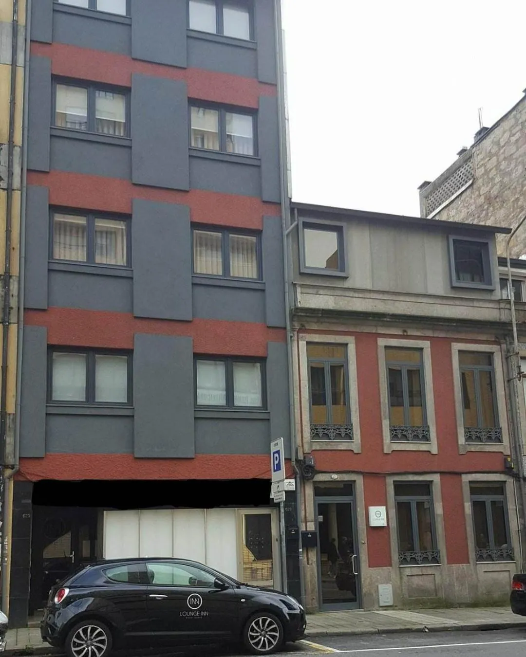 Property building in Lounge Inn Guest House