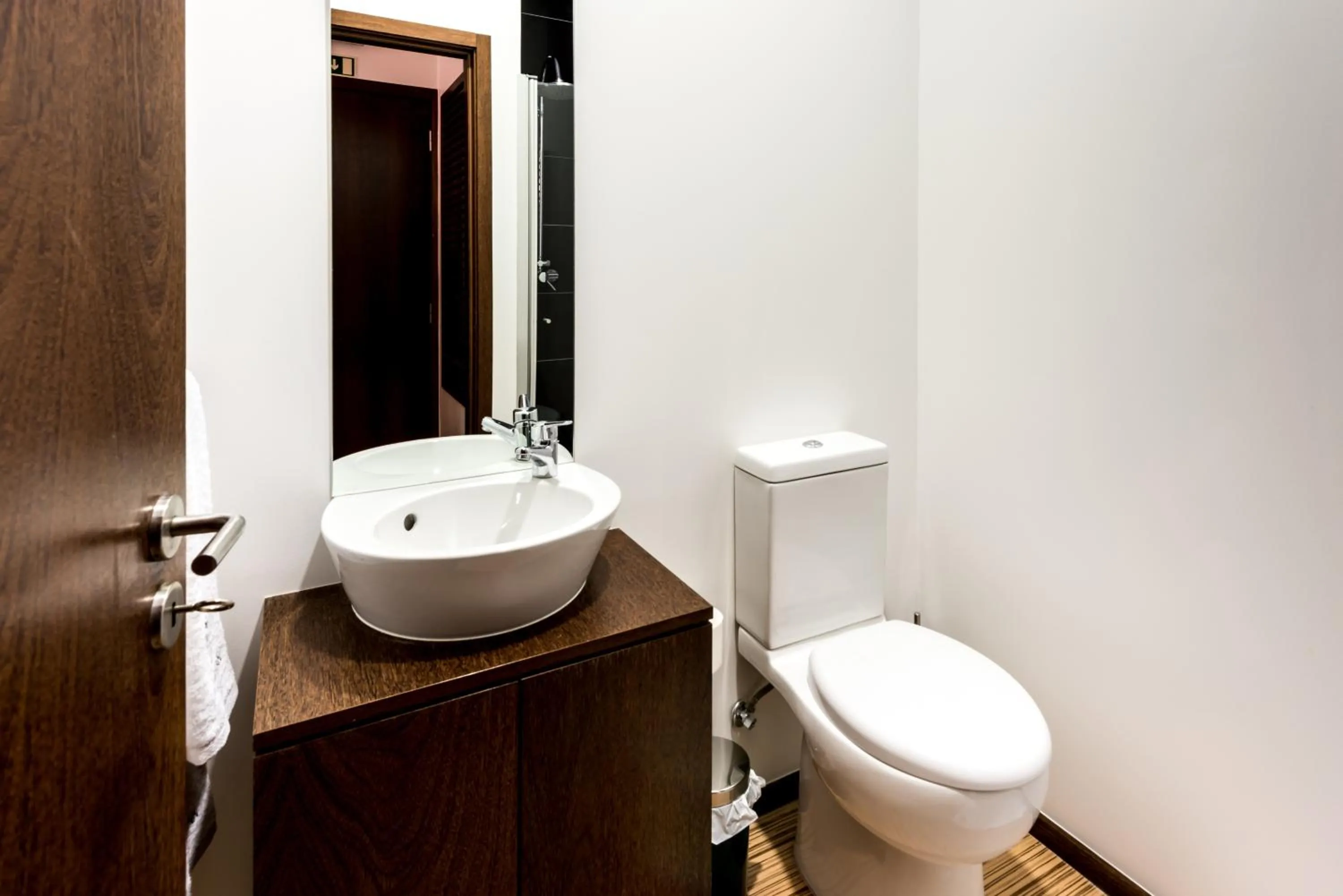 Bathroom in Lounge Inn Guest House