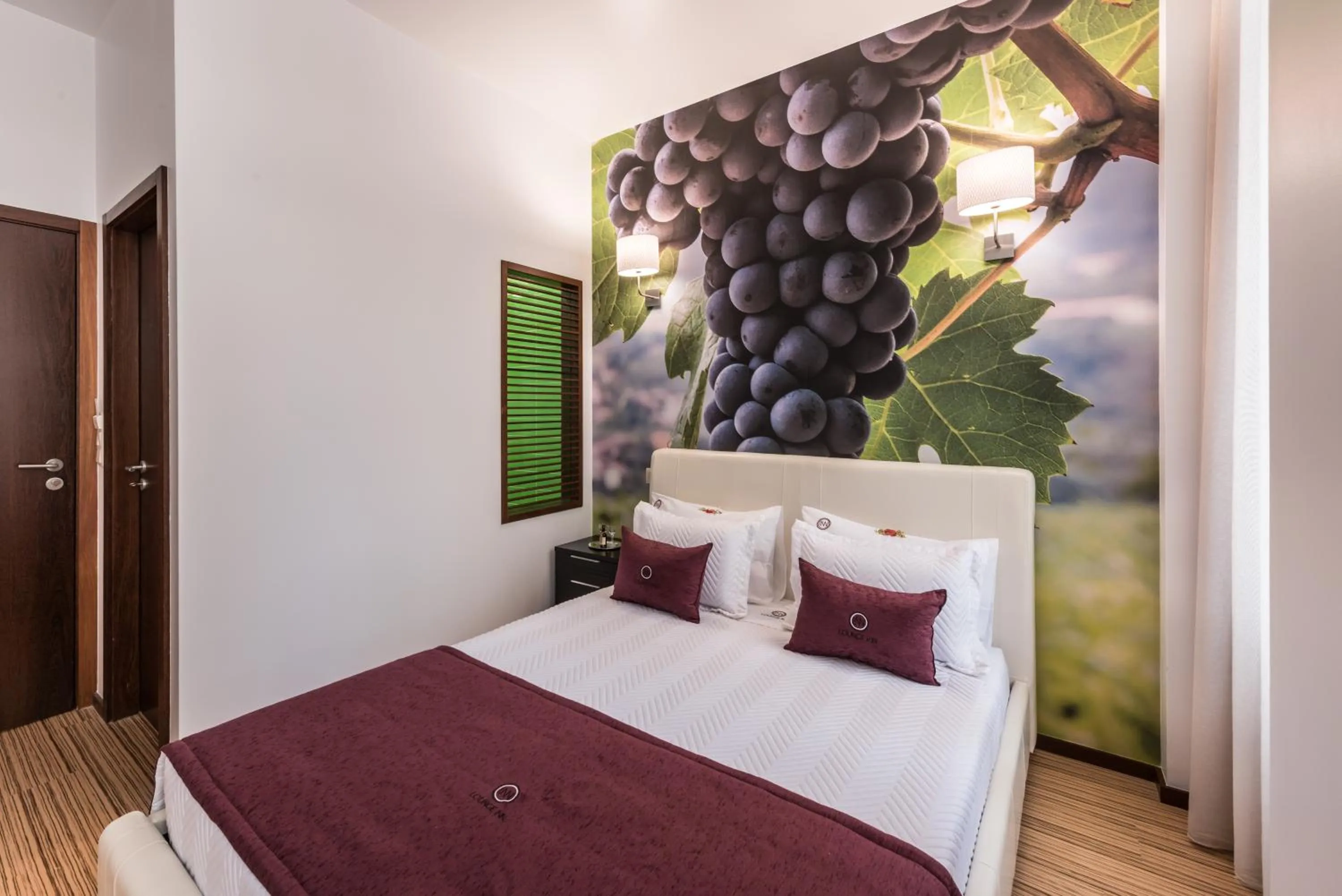 Bedroom, Bed in Lounge Inn Guest House