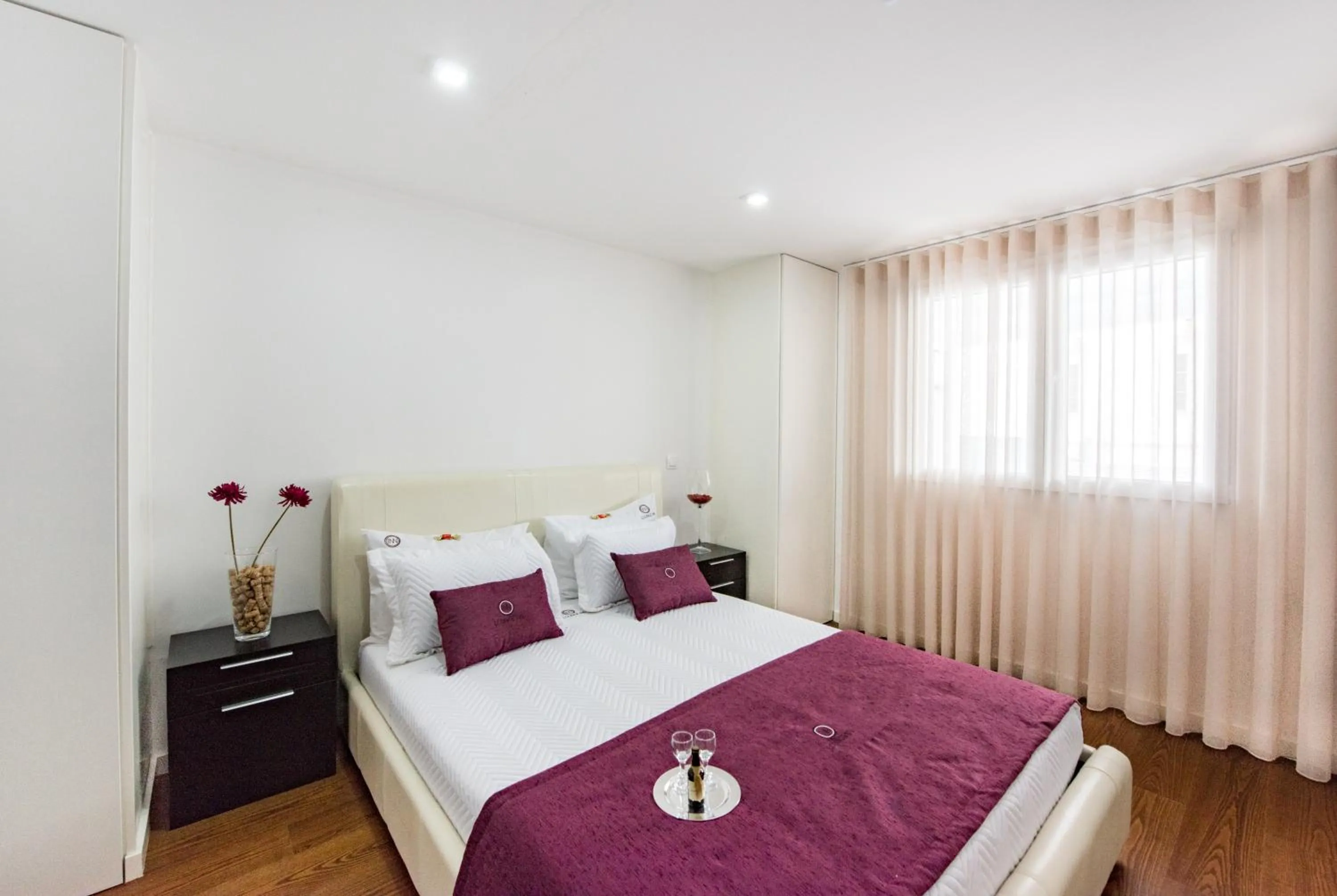 Bedroom, Bed in Lounge Inn Guest House