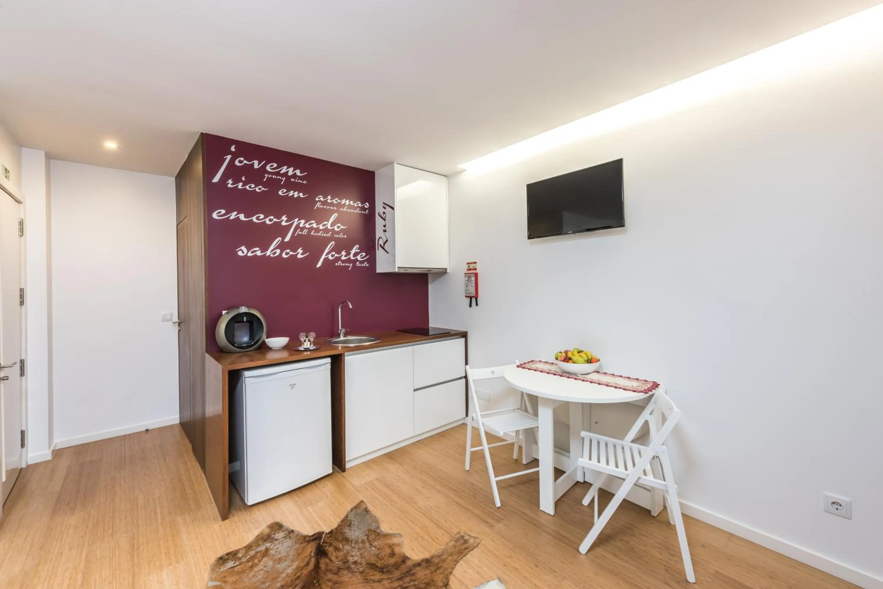 Kitchen or kitchenette in Lounge Inn Guest House