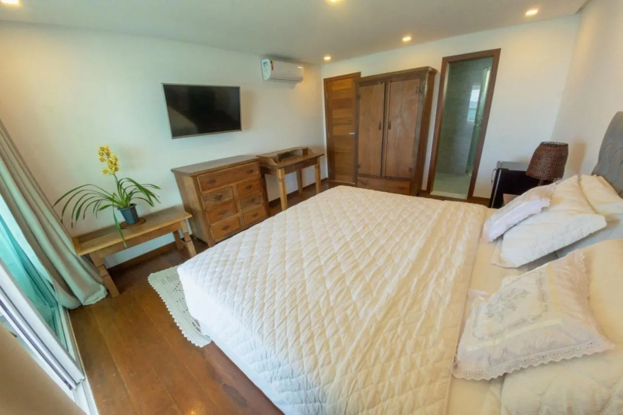 Photo of the whole room, Bed in Pousada Pénareia