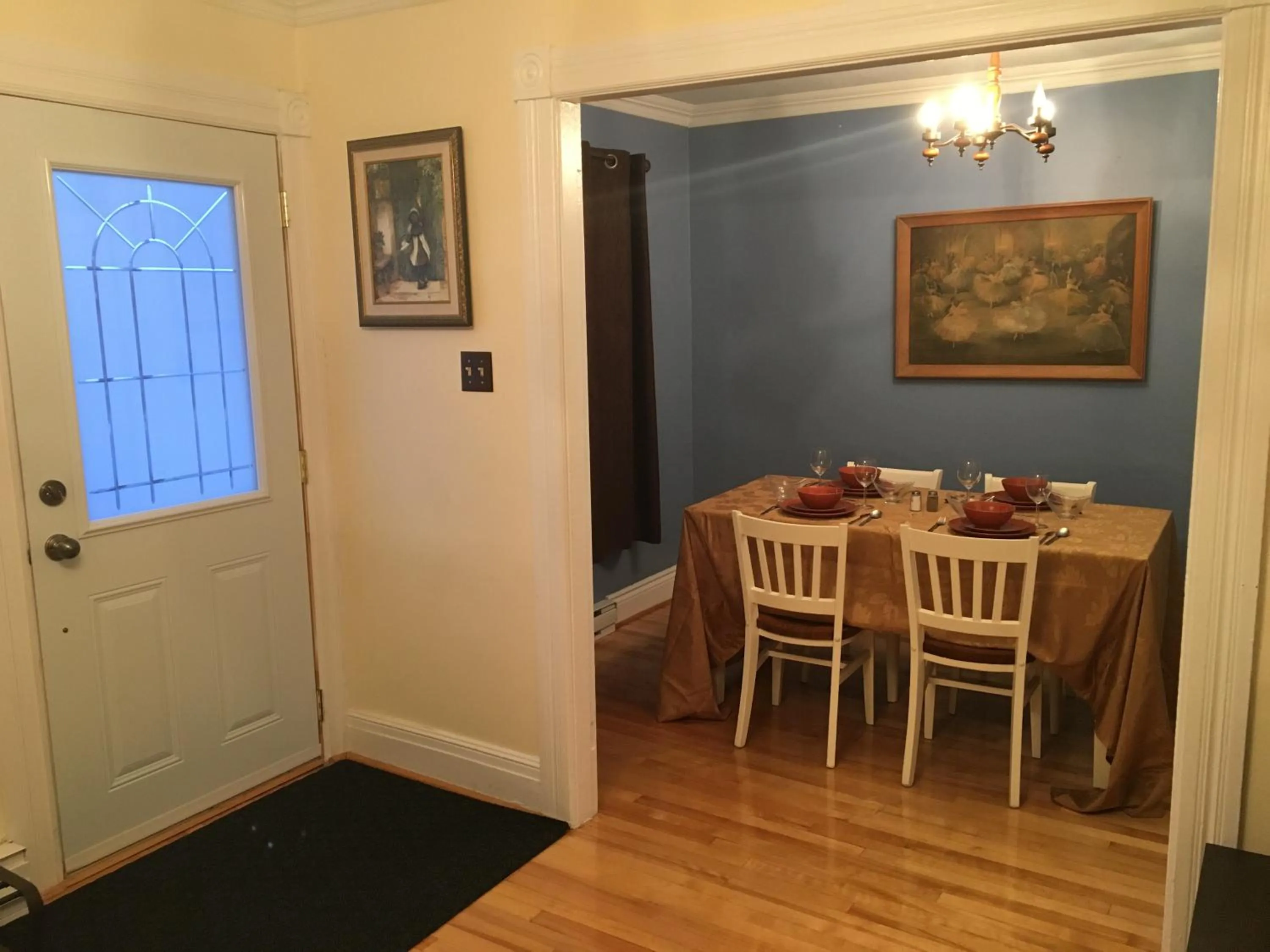 Dining area in Le Milka I