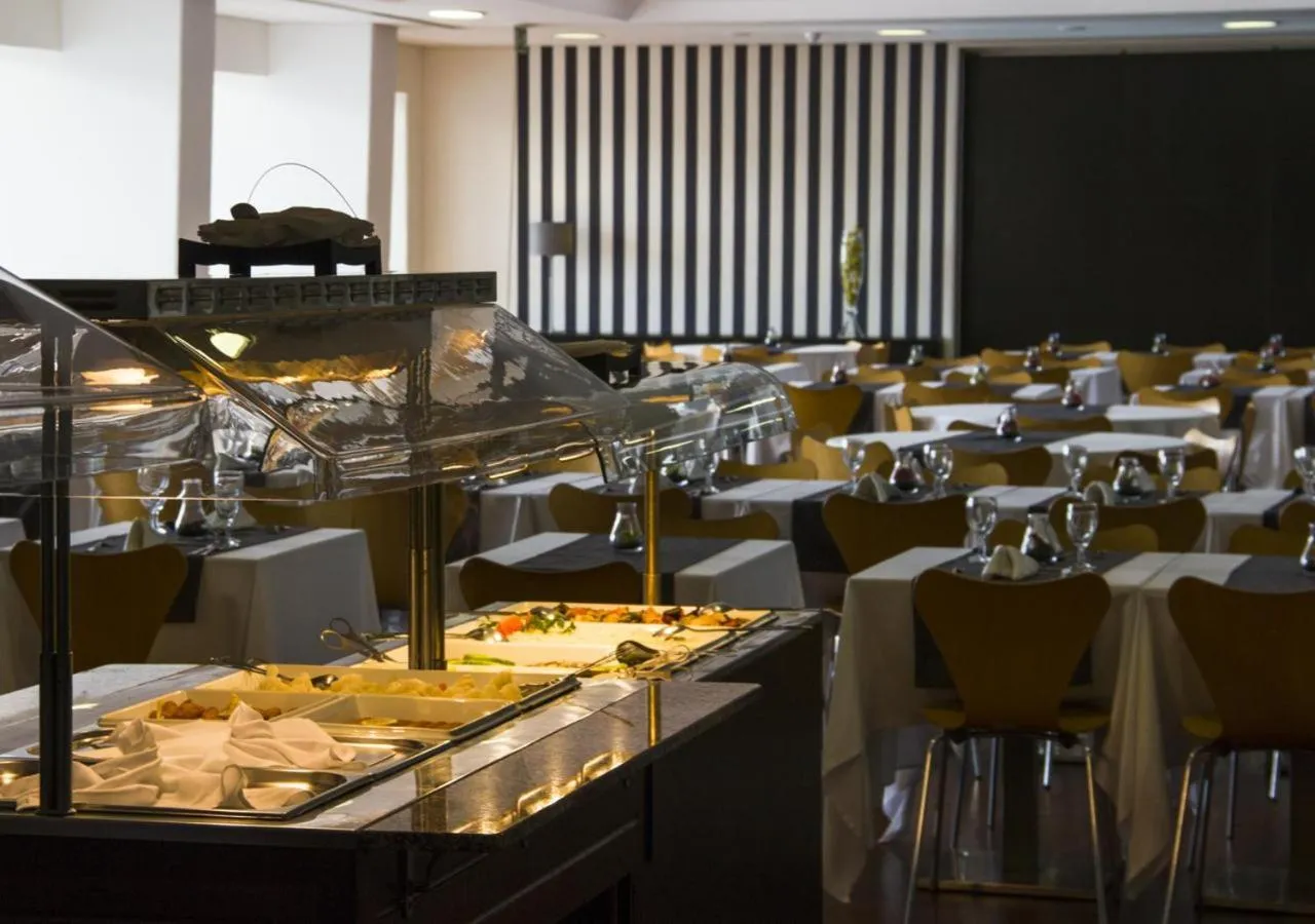 Restaurant/places to eat in INATEL Foz Do Arelho