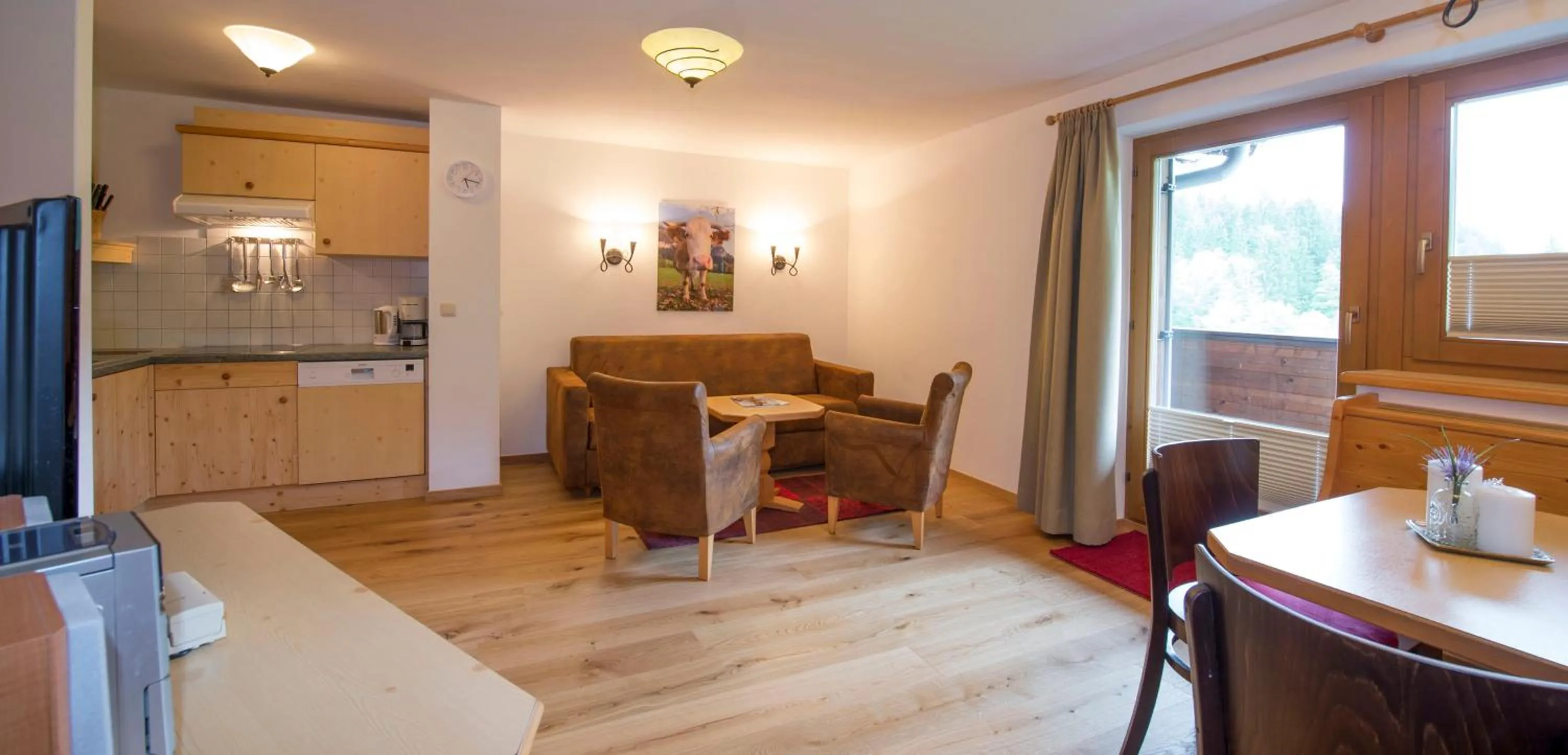 Kitchen or kitchenette in Ferienappartements Landhof