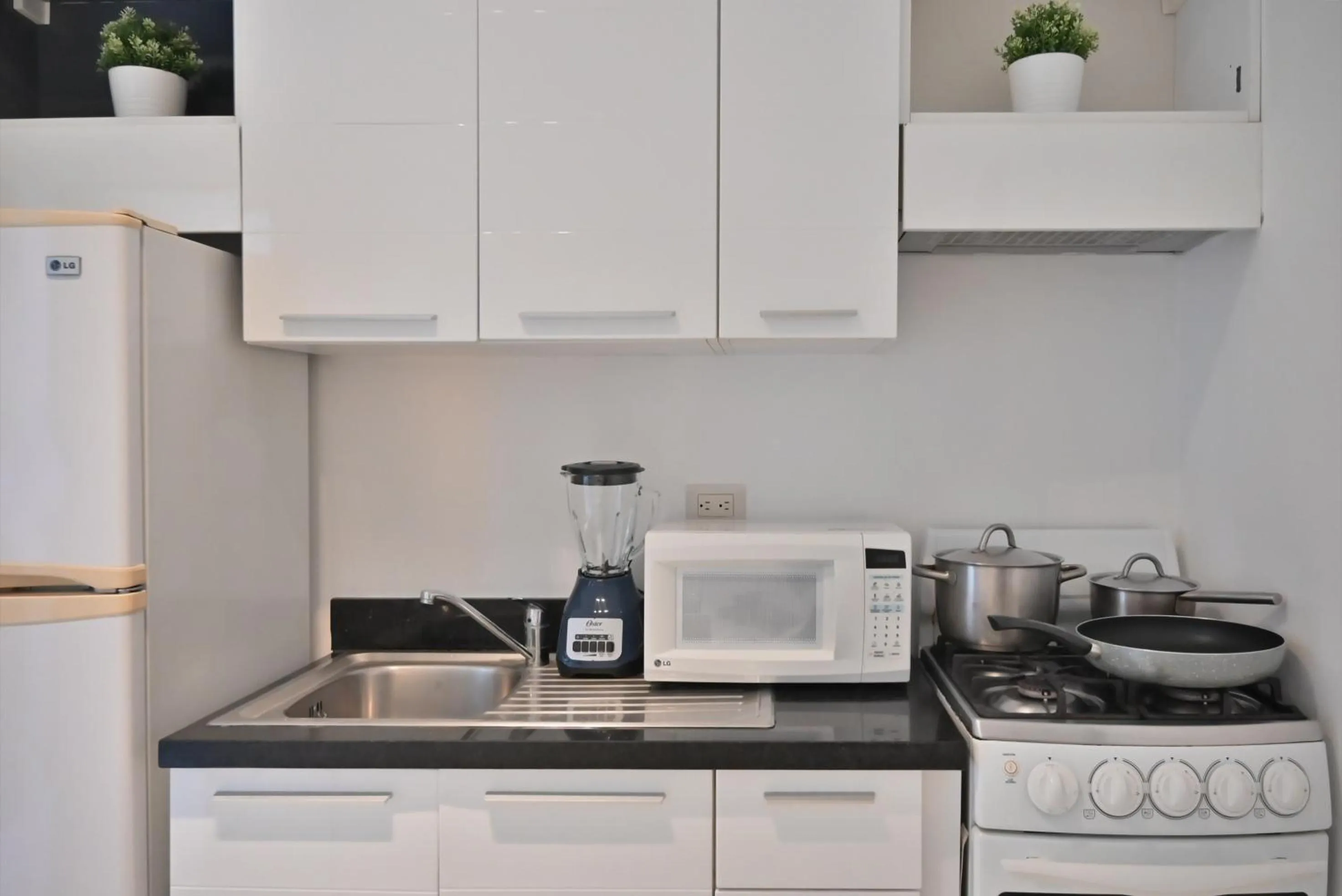 Kitchen or kitchenette in Lincoln Suite