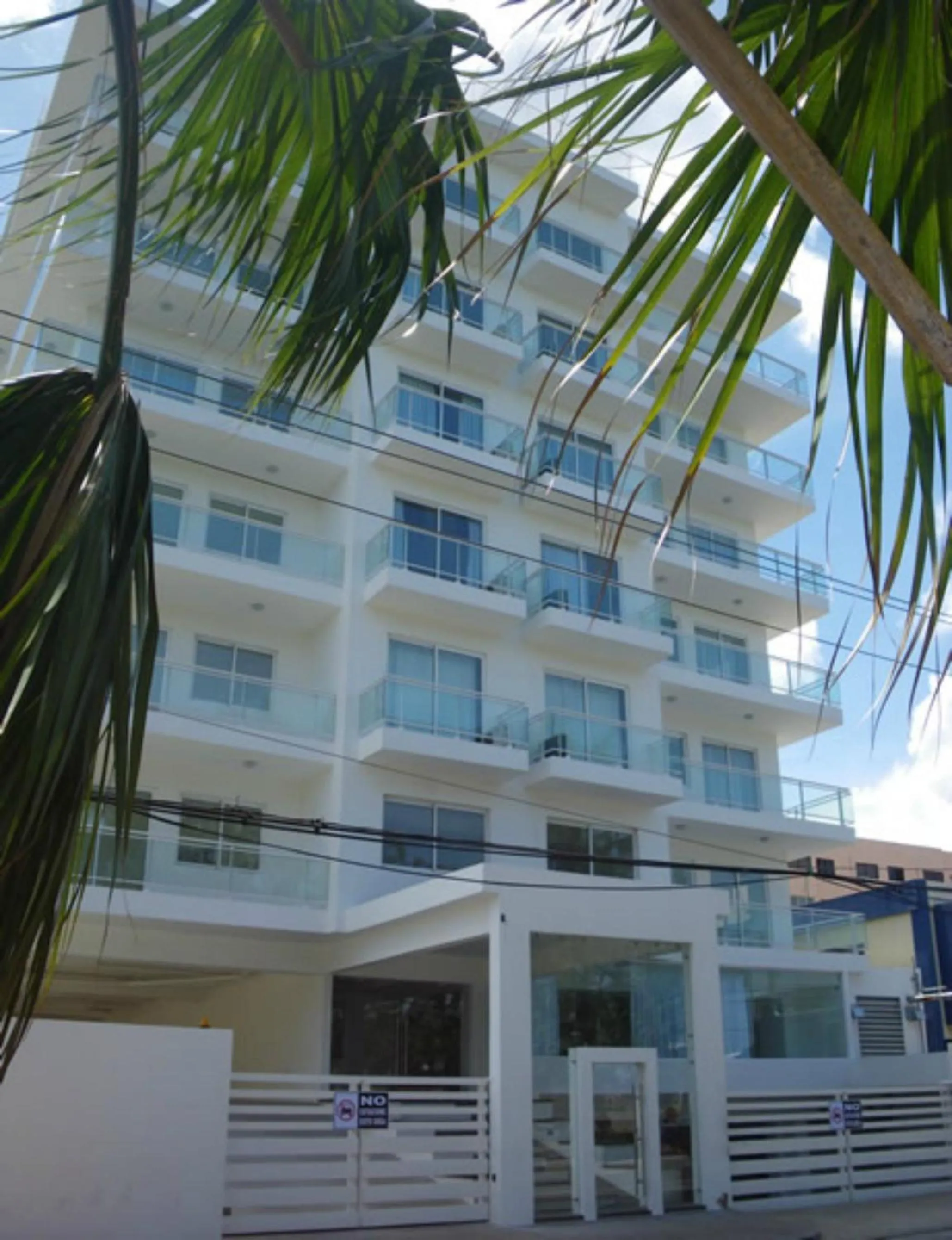 Facade/entrance in Lincoln Suite