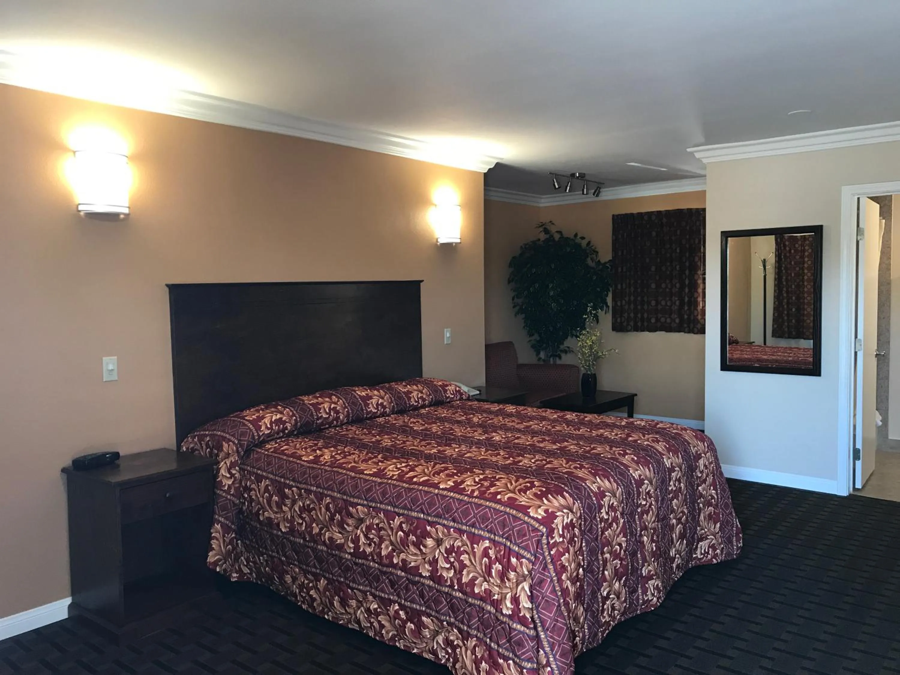 Bed in Fullerton Lodge