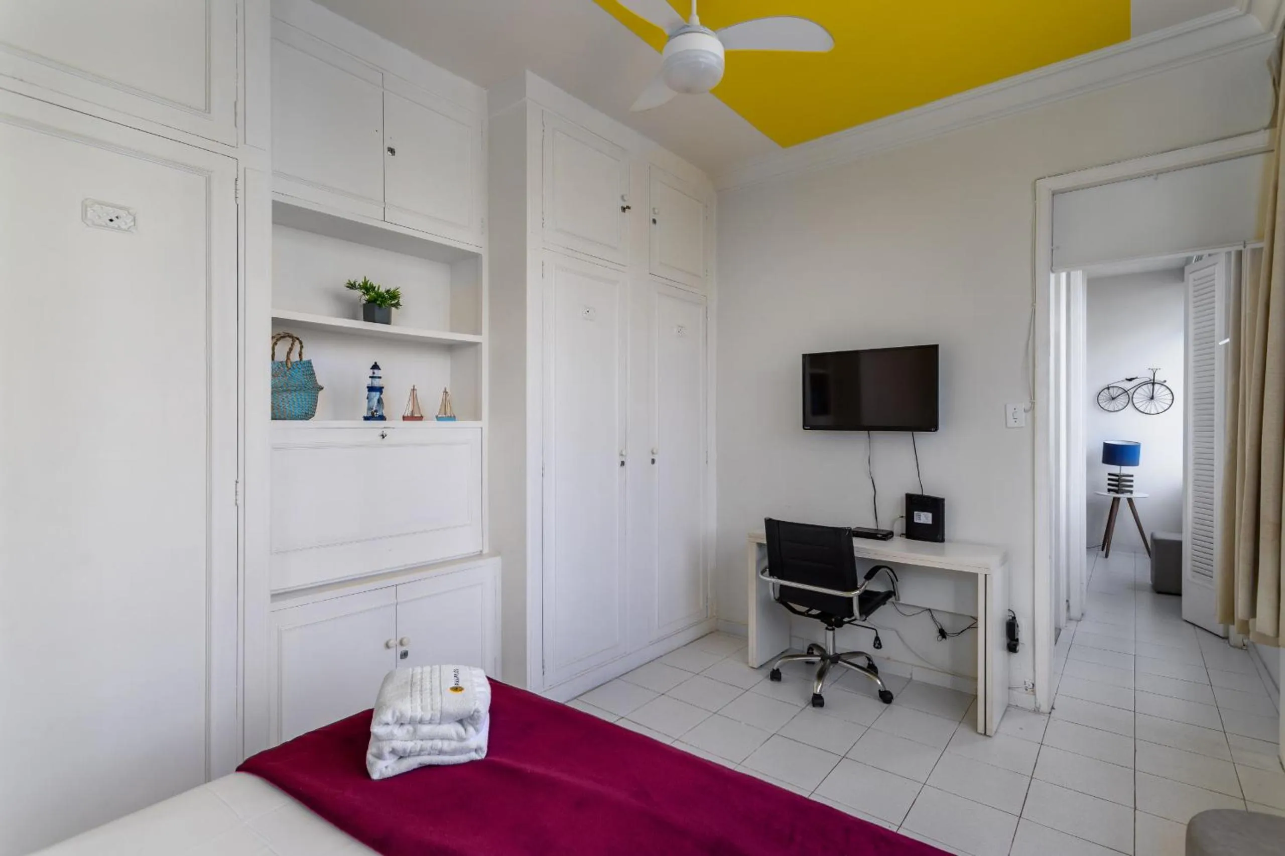 Bed in Conforto em Ipanema - 2 quadras da praia - VP604 Z1