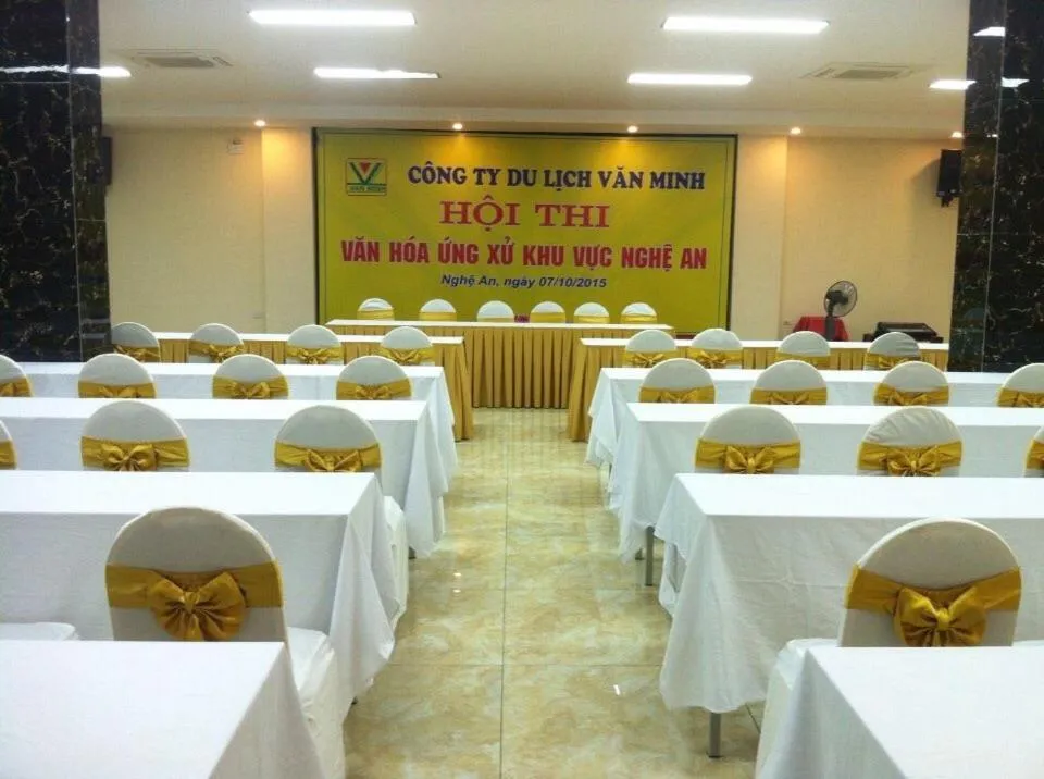 Meeting/conference room in Vinh Plaza Hotel