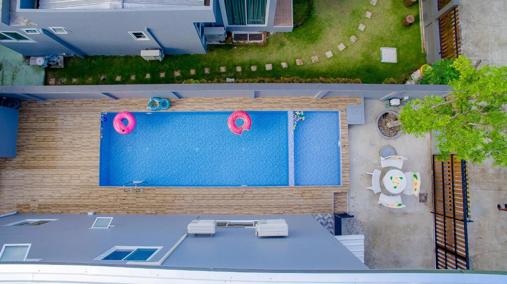 Pool View in Mondara Vacation Home