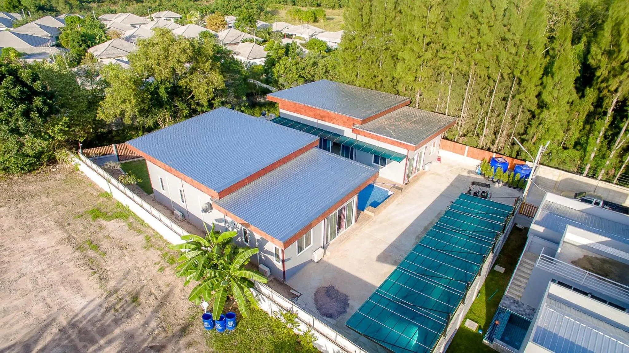 Bird's-eye View in Mondara Vacation Home