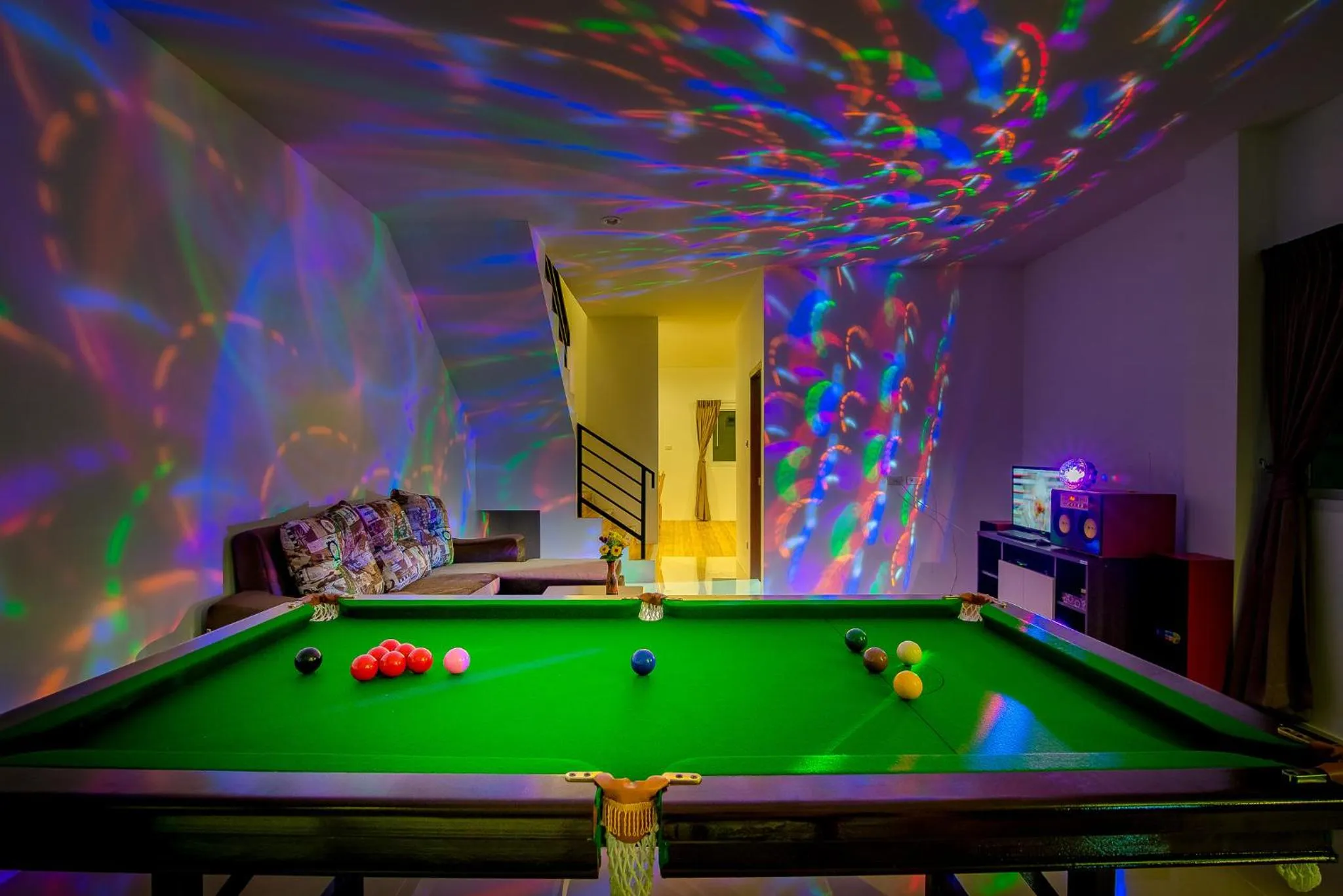 Billiards in Mondara Vacation Home