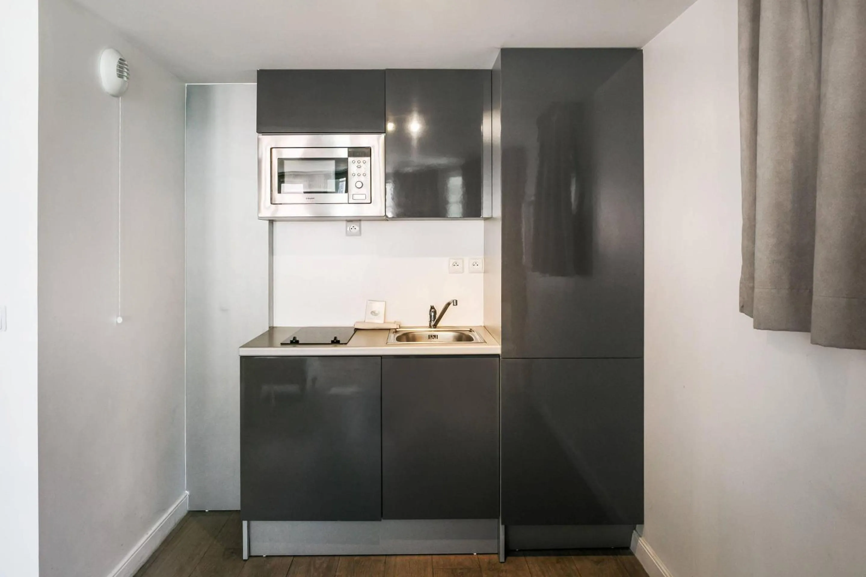 Bedroom in Comfort Aparthotel Lourdes Lorda