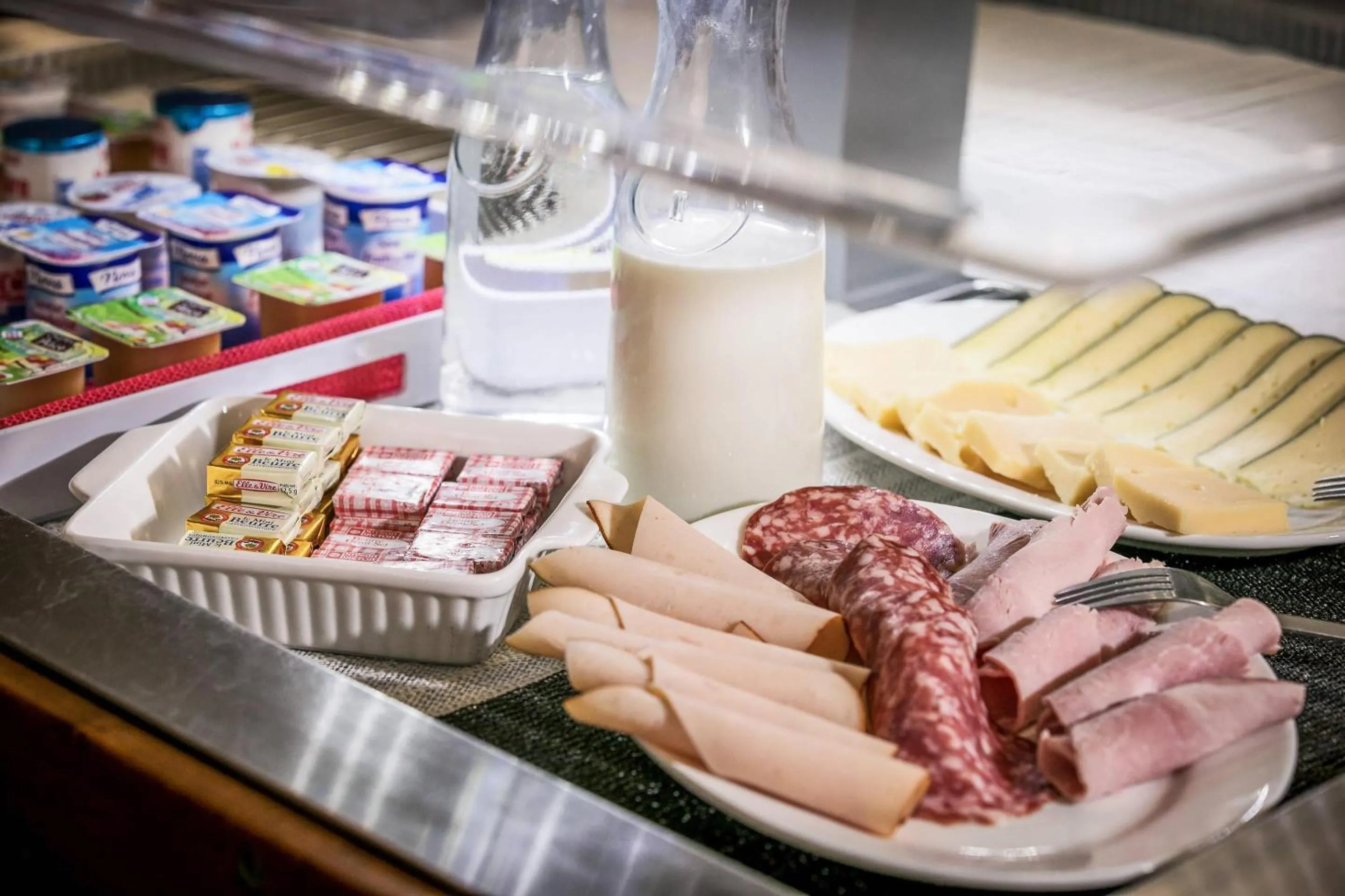 Breakfast in Comfort Aparthotel Lourdes Lorda