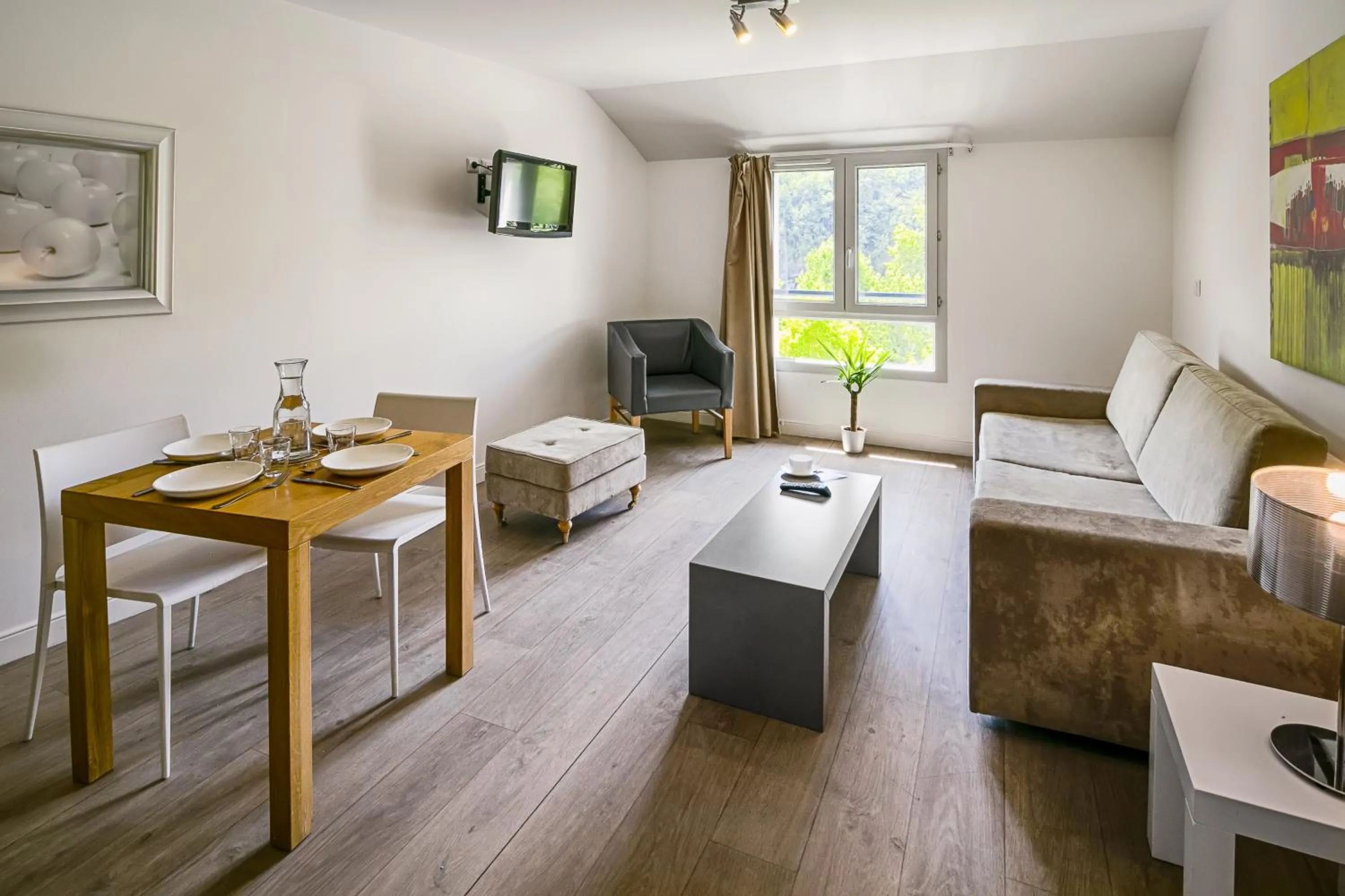 Living room in Comfort Aparthotel Lourdes Lorda