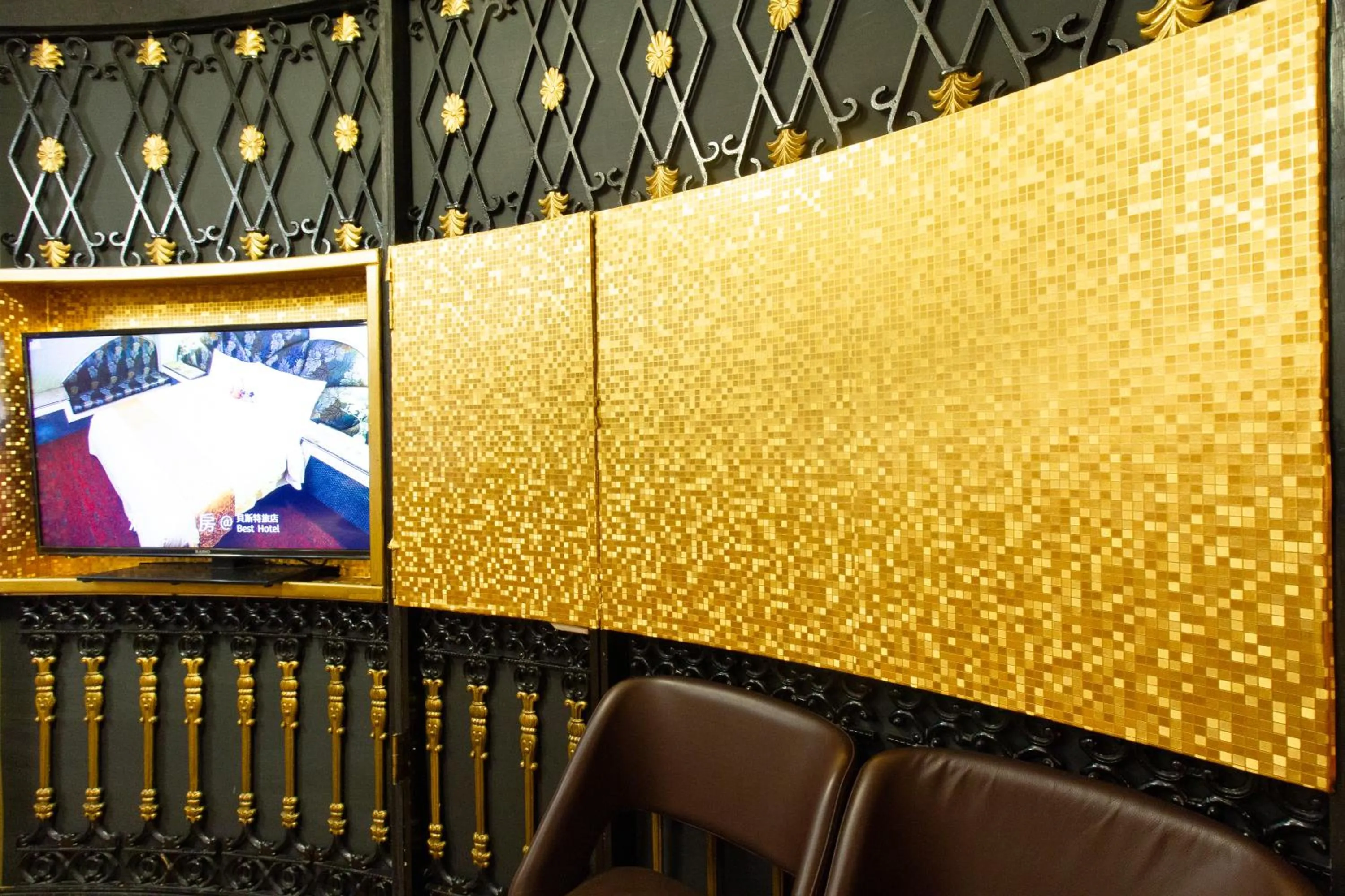 Property building in Best Hotel