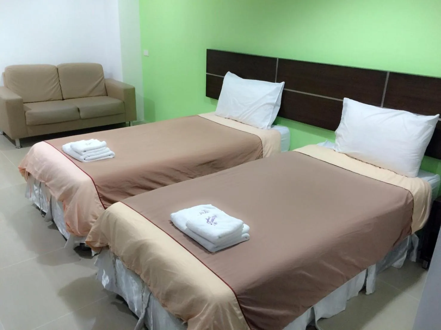 Bed in Diamond Bangkok Apartment