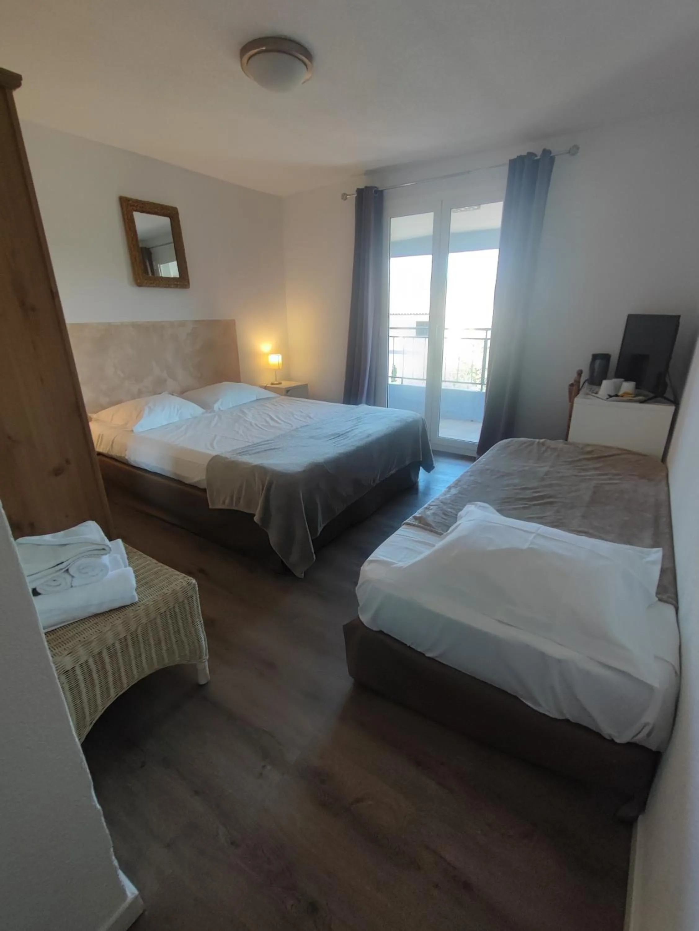 Bedroom in L'Aiglon Bylitis