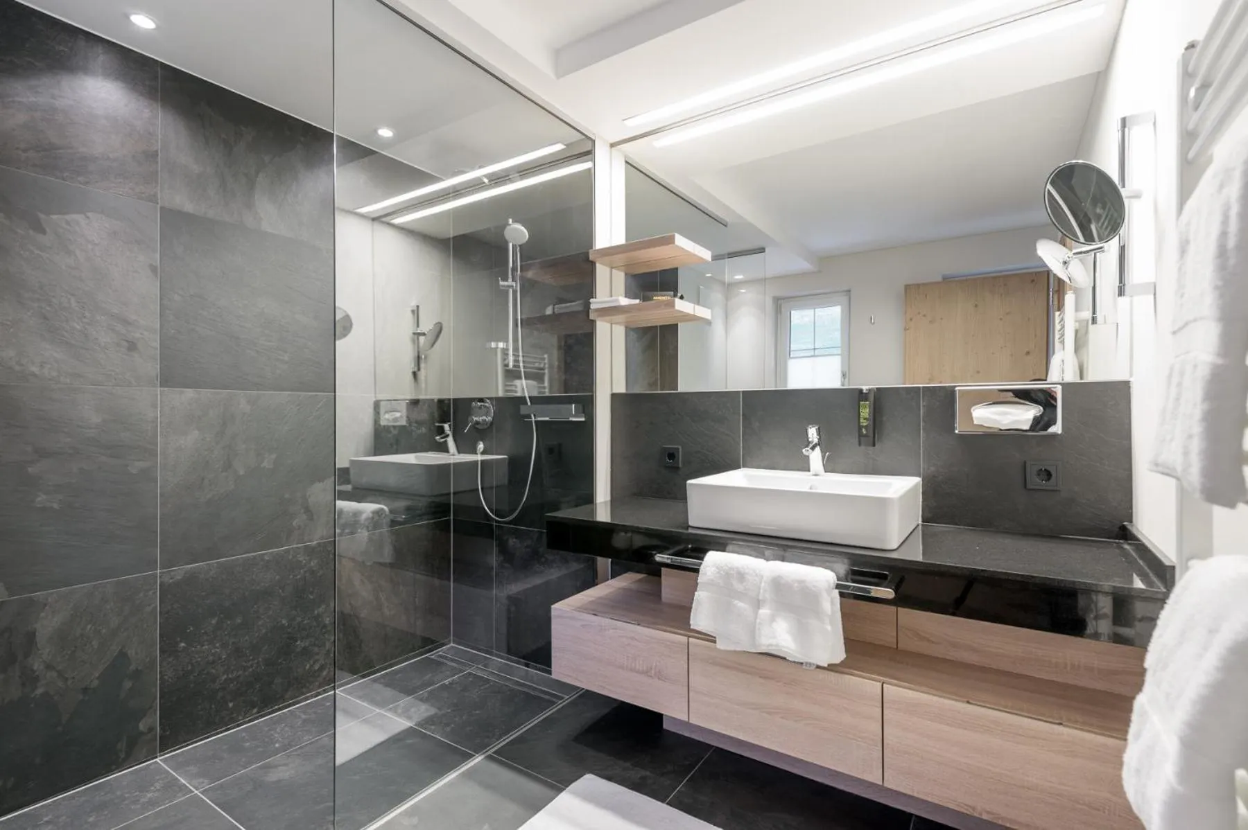 Bathroom in The Secret Sölden