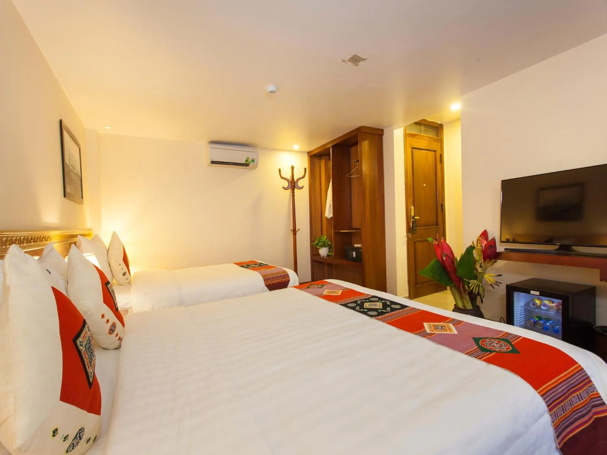 Bed in Sapa Centre Hotel