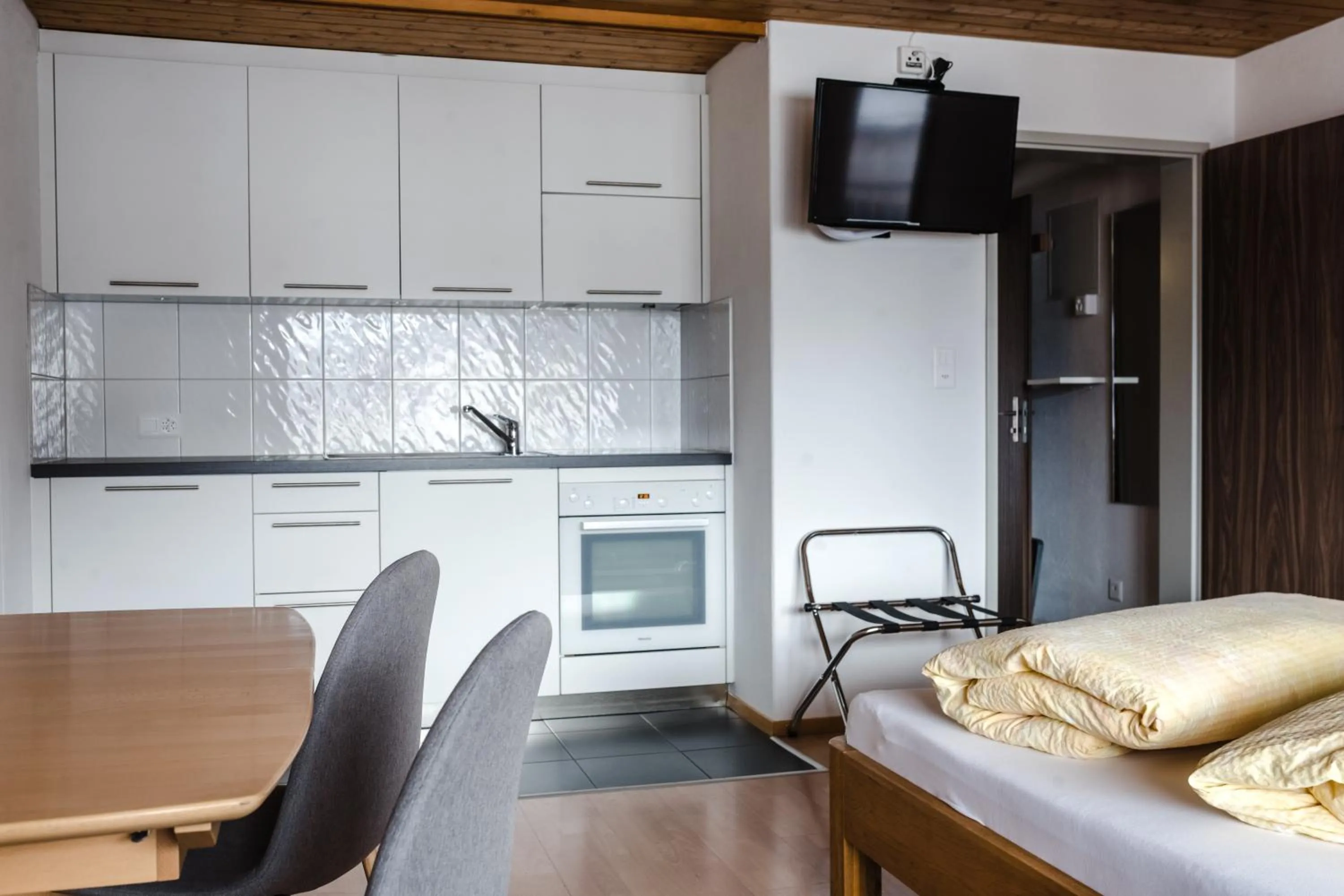 Kitchen or kitchenette in Aktiv Hotel & Spa Hannigalp