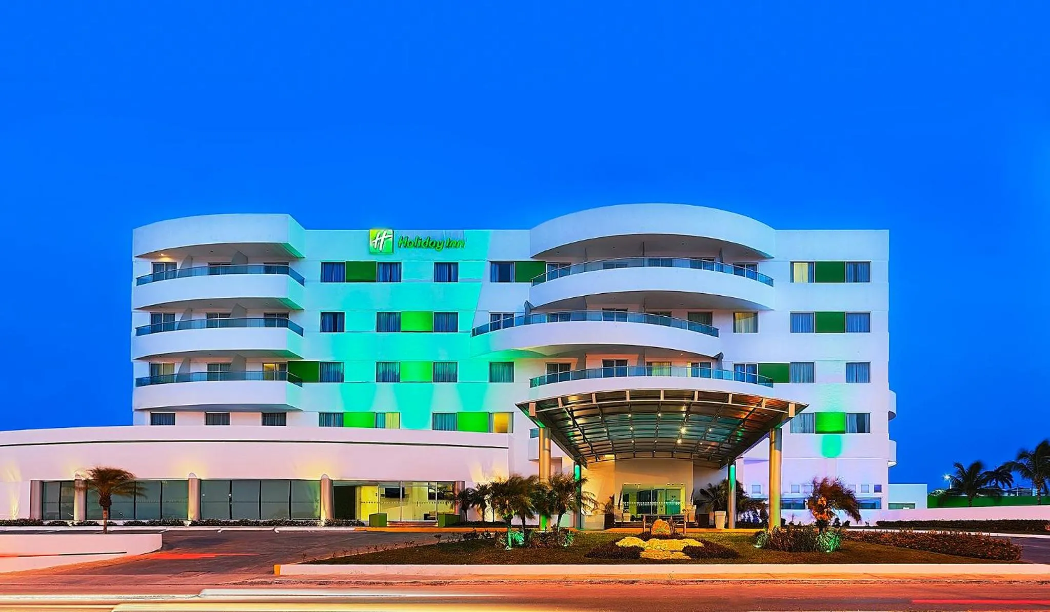 Property building in Holiday Inn Campeche by IHG