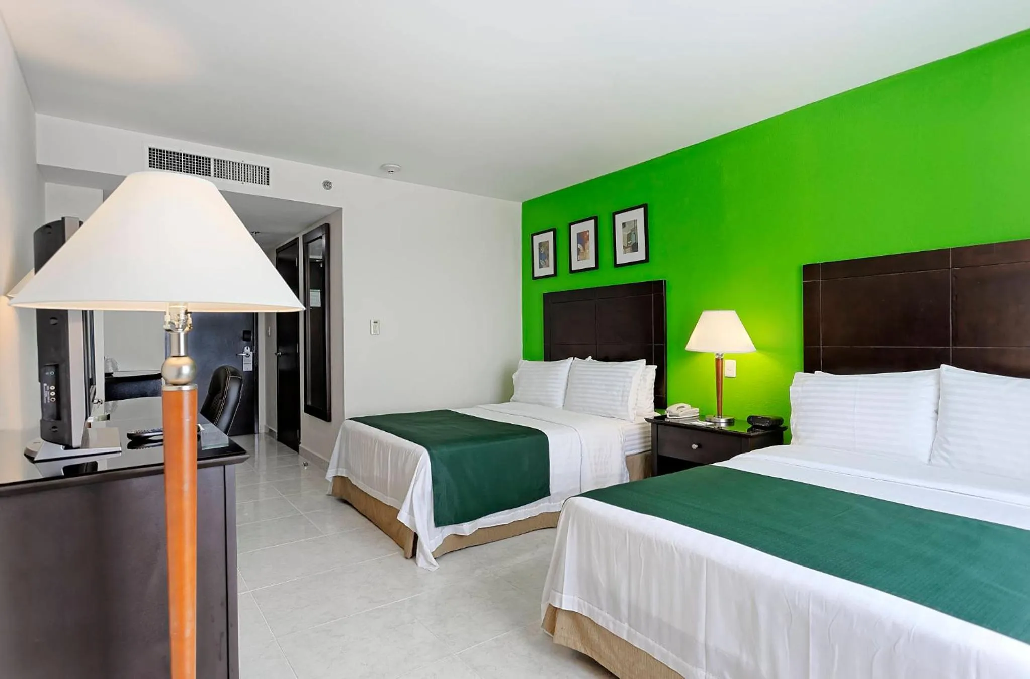 Bed in Holiday Inn Campeche by IHG