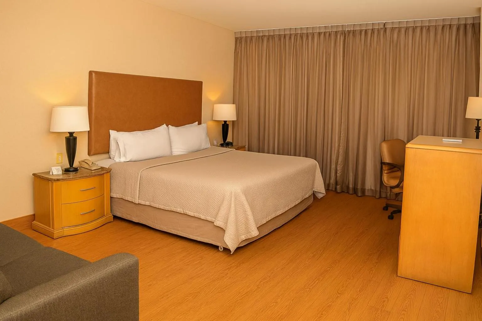 Bed in iStay Hotel Ciudad Victoria