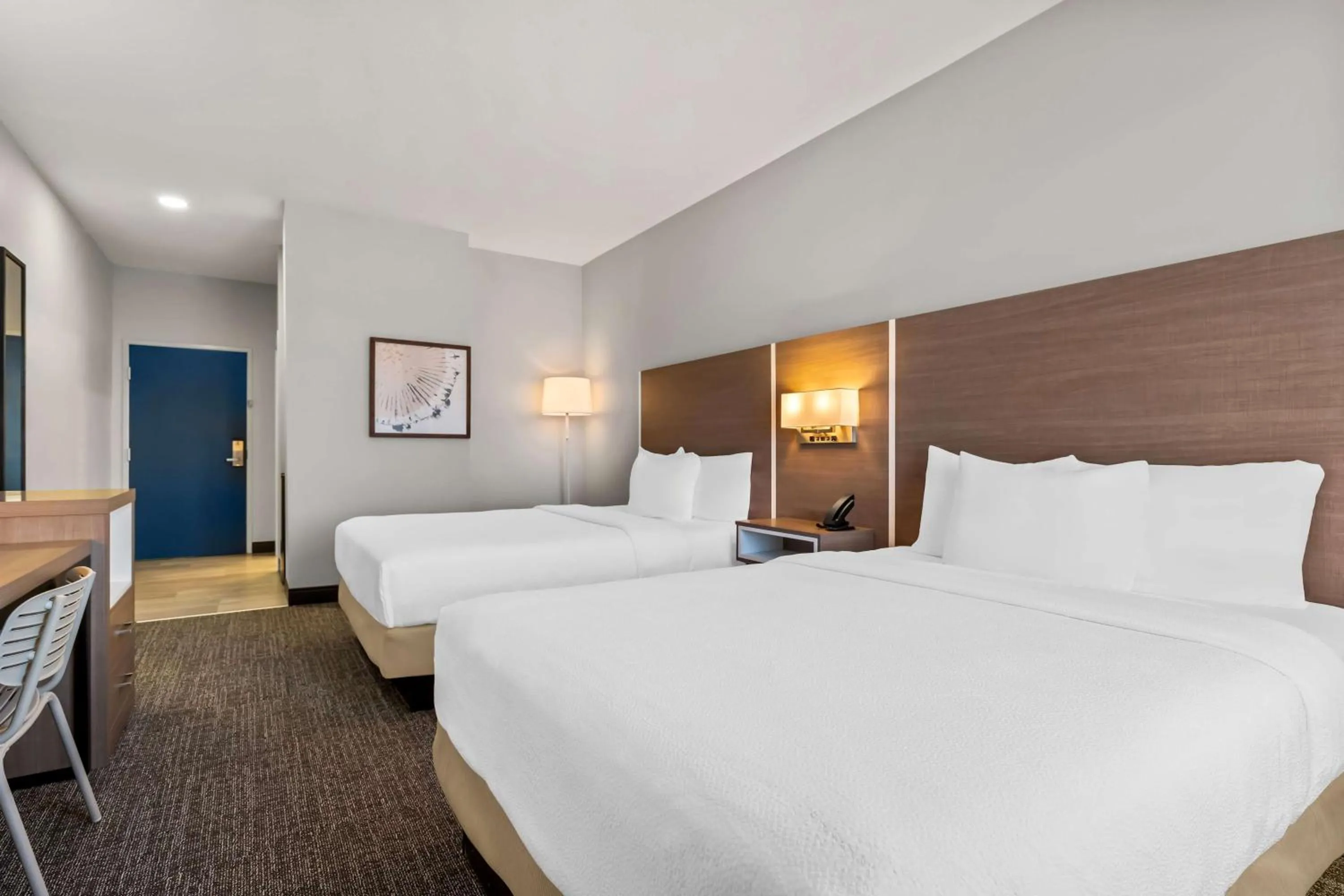 Bed in Spark by Hilton Catoosa Tulsa