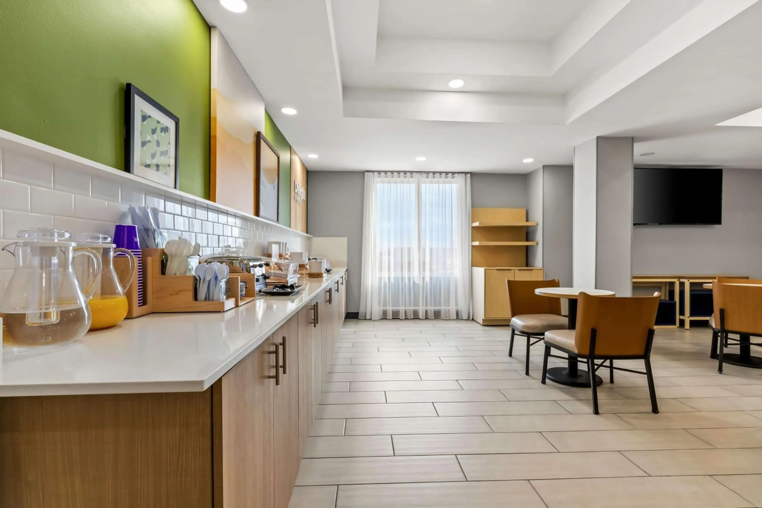 Breakfast in Spark by Hilton Catoosa Tulsa