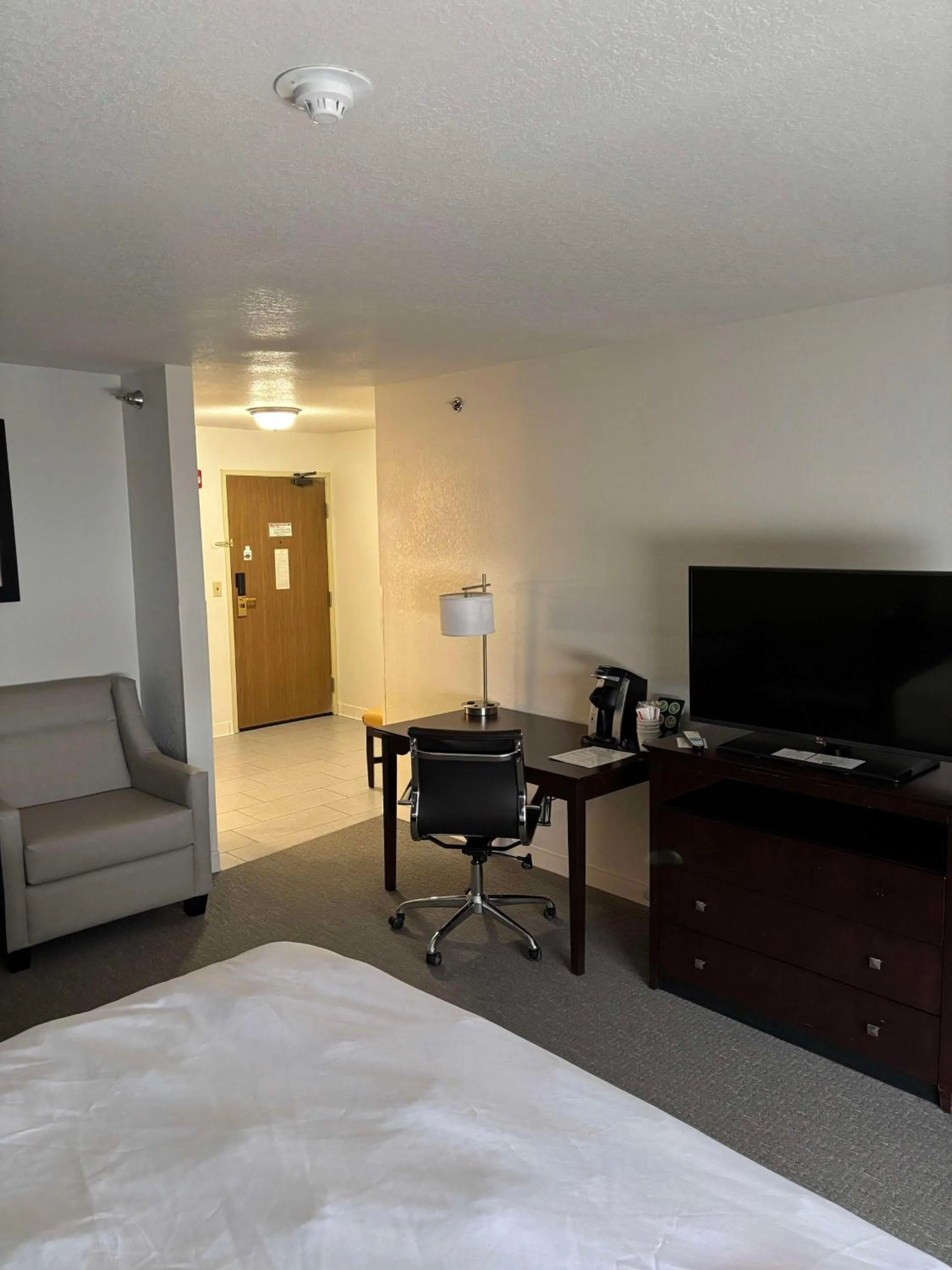 Photo of the whole room, Bed in Best Western Celina